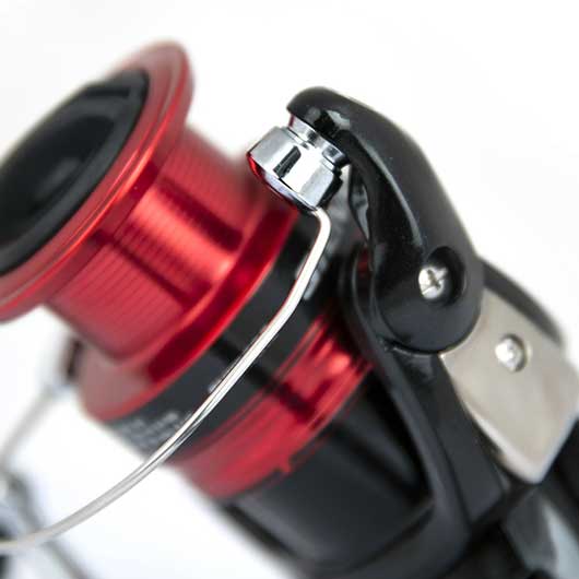 Universal reel Shimano Sienna FG 2000 3BB+1RB Model Sienna 2000FG