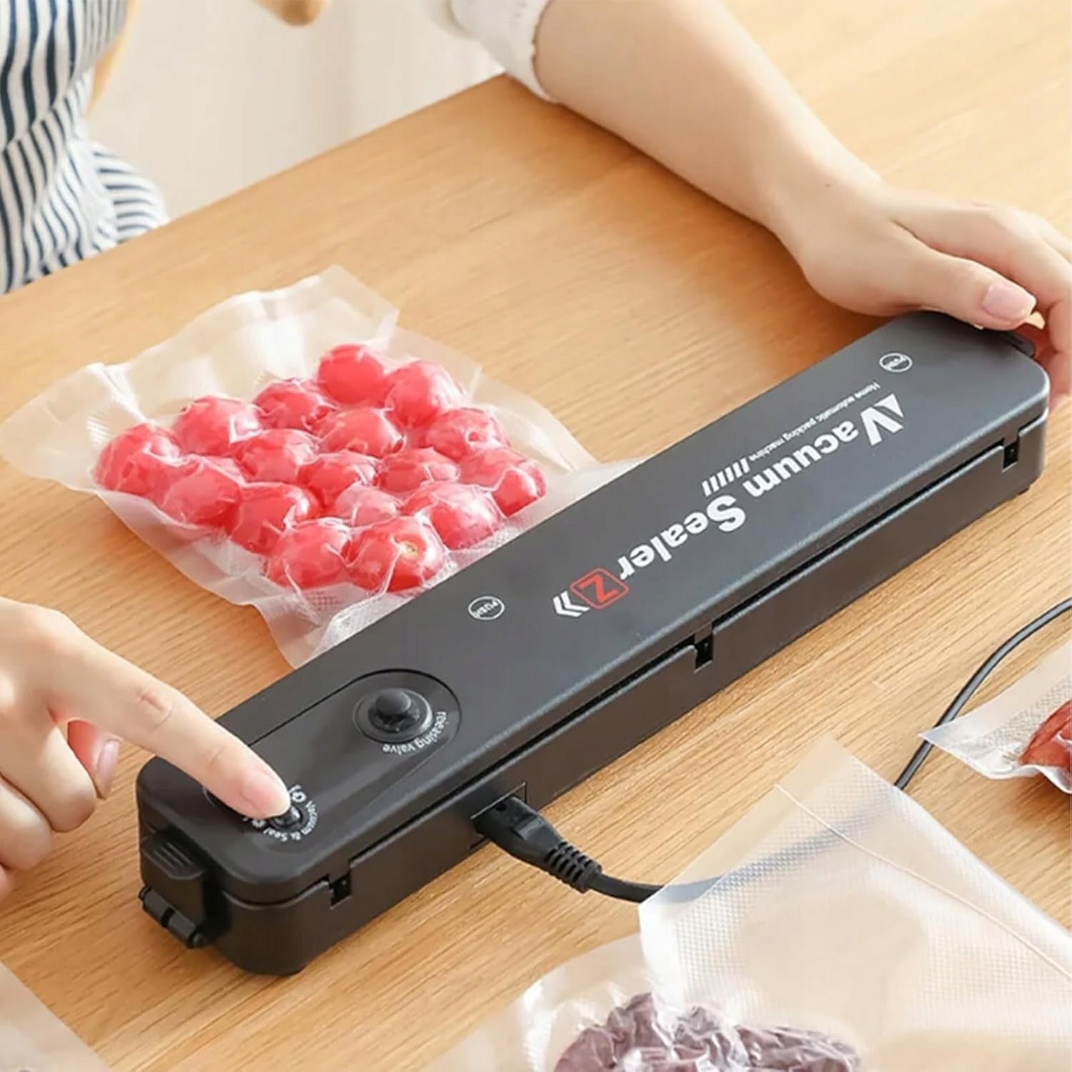 VACUUM WELDING MACHINE ELECTRIC FOOD PACKAGING MACHINE FOR FOIL + 10 BAGS Packaging status original
