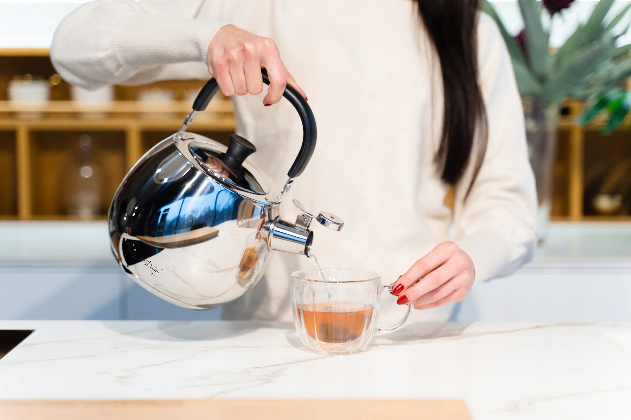 Vialli Design virdulys su švilpuku Bolla, 2.5 l,