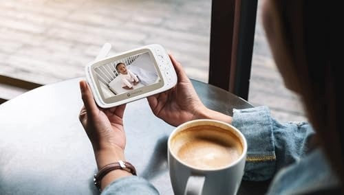VM85 CONNECT BABY MONITOR WITH WIFI CAMERA AND MOBILE APP DISPLAY 5 Medical device class IIa