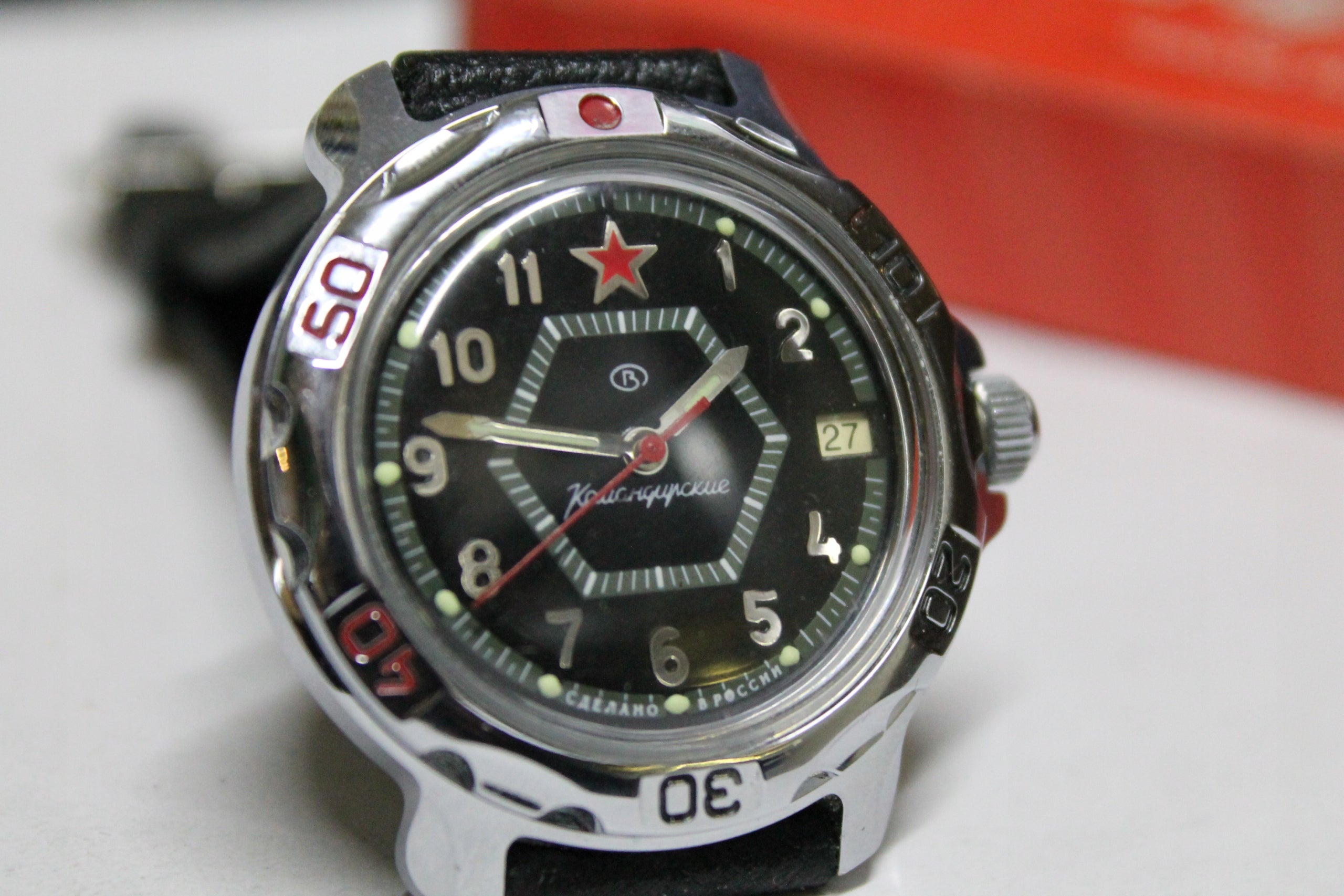 VOSTOK - VOSTOK KAMANDIRSKI-new -NOS Packaging status original