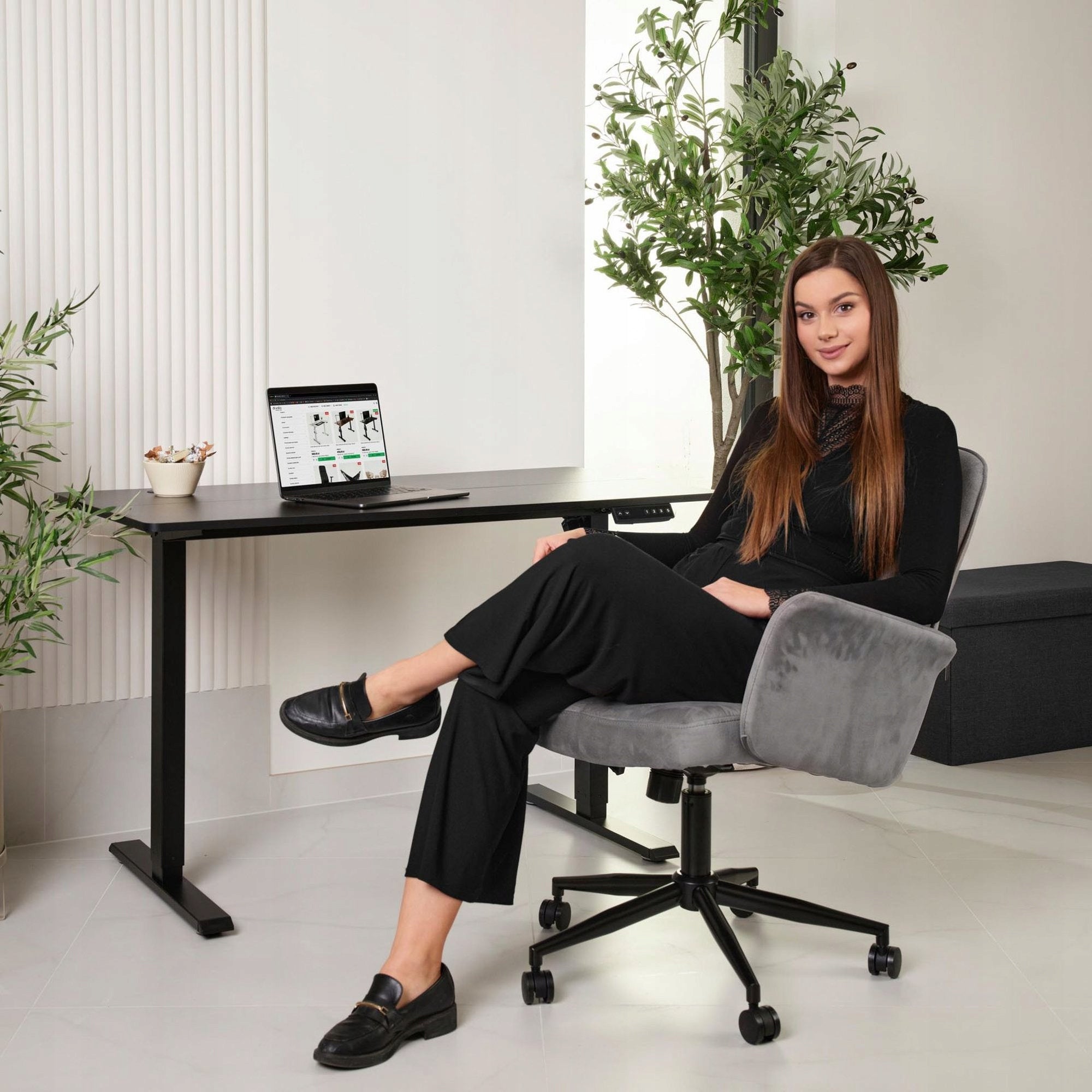 Velour Swivel Chair For Office On Wheels Adjustable Modern Office Medical device no