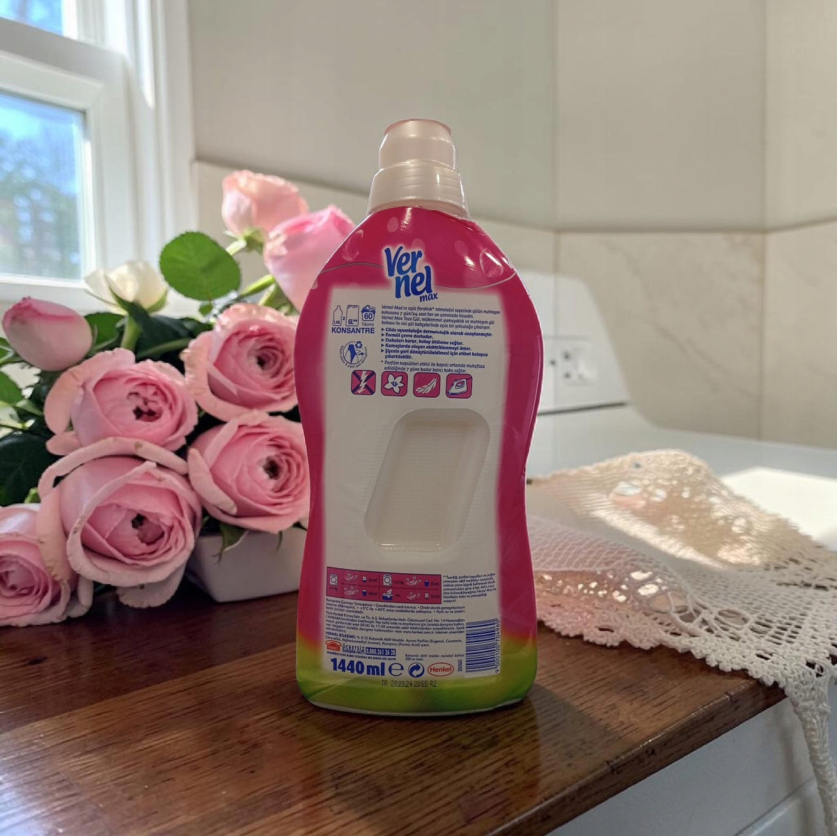 Vernel Max Concentrated Fabric Softener with Fresh Rose Scent Brand no brand