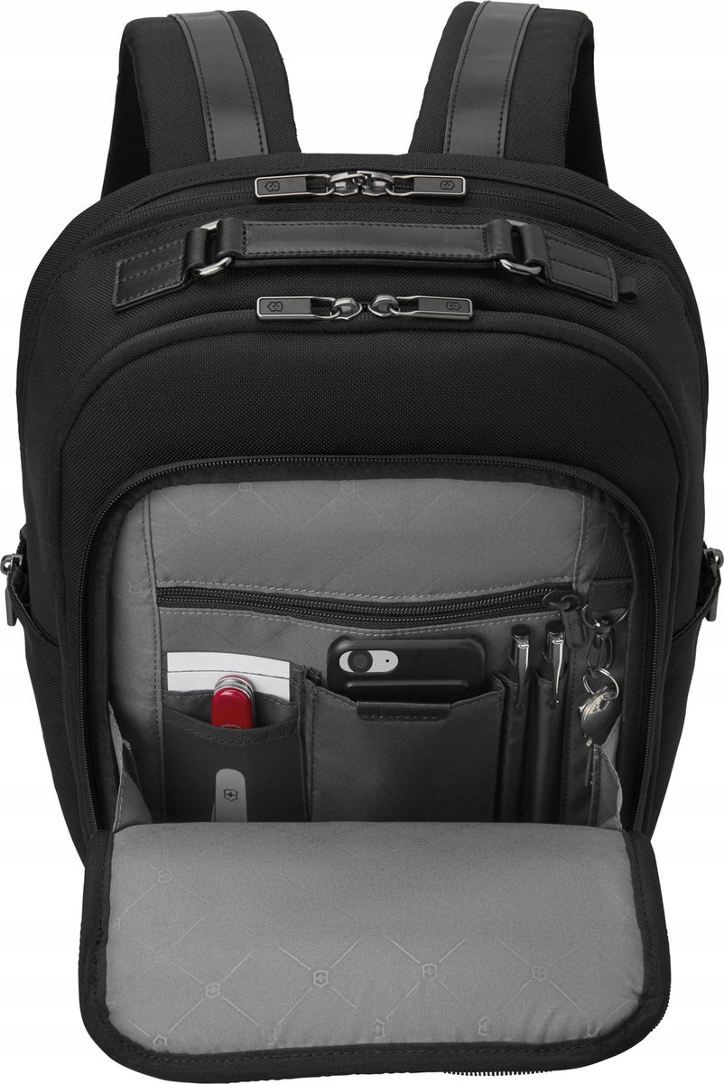 Victorinox Werks Pro Cordura Laptop Backpack Kind elegant