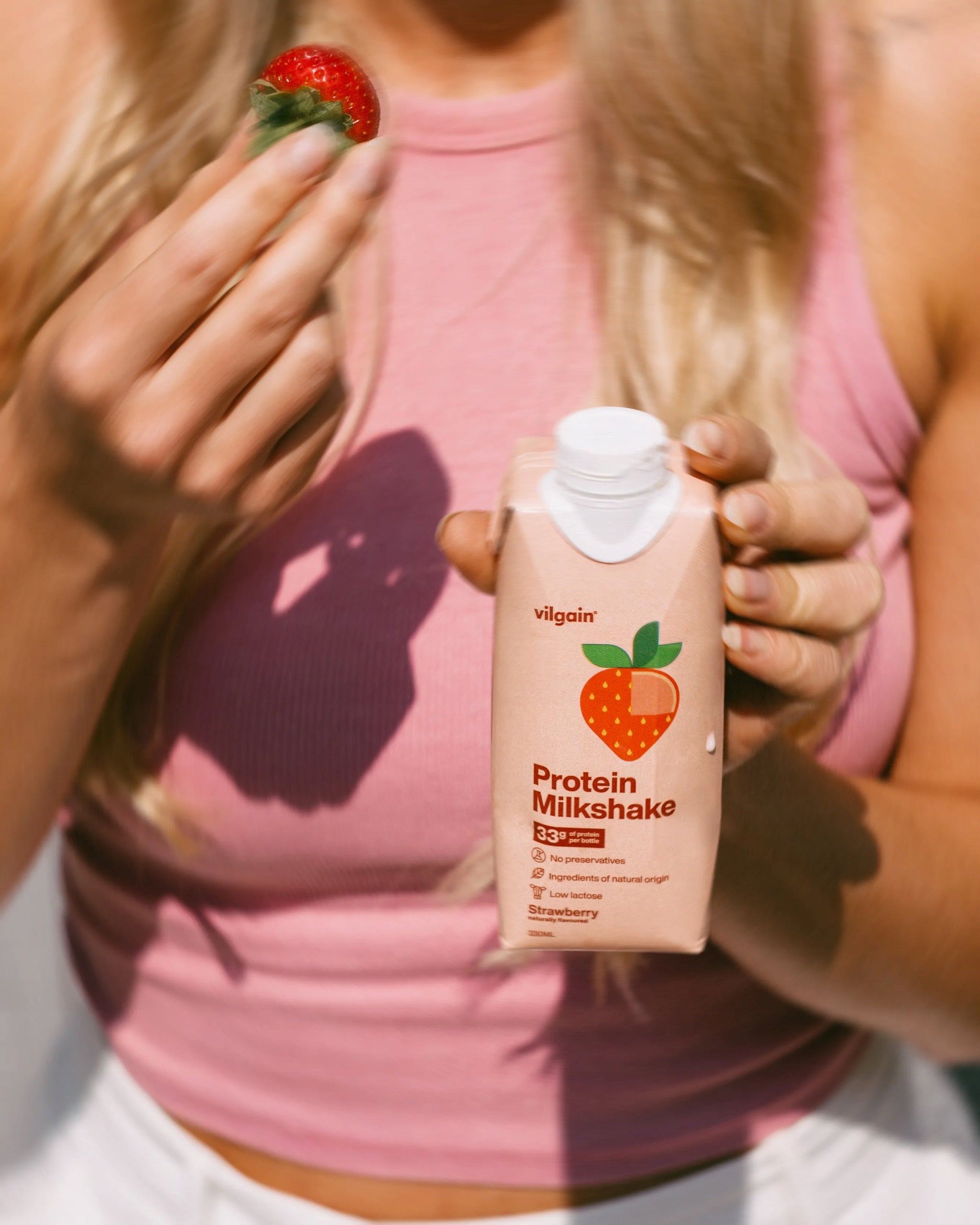 Vilgain Protein Milkshake 330 ml Strawberry strawberry protein shake Expiration date at least six months from the date of purchase