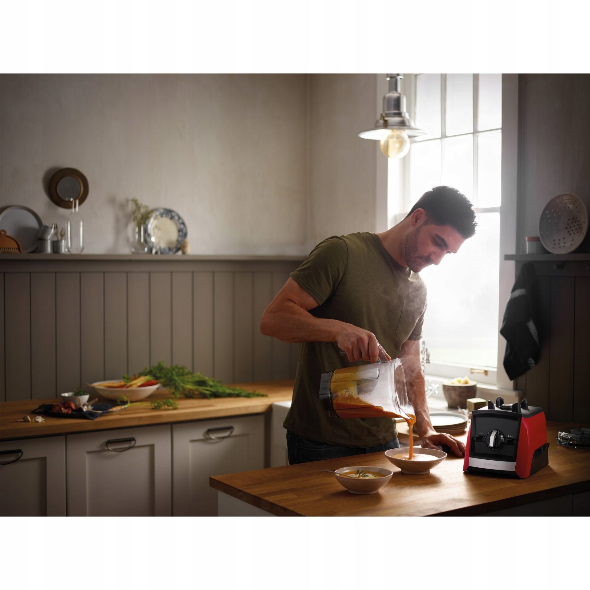 Vitamix Ascent A2500i red Blender Brand Vitamix