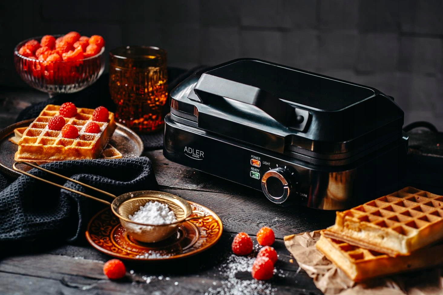 WAFFLE MAKER WAFFLE TOASTER 2200W STRONG WITH TEMPERATURE CONTROL BLACK Model 575796193