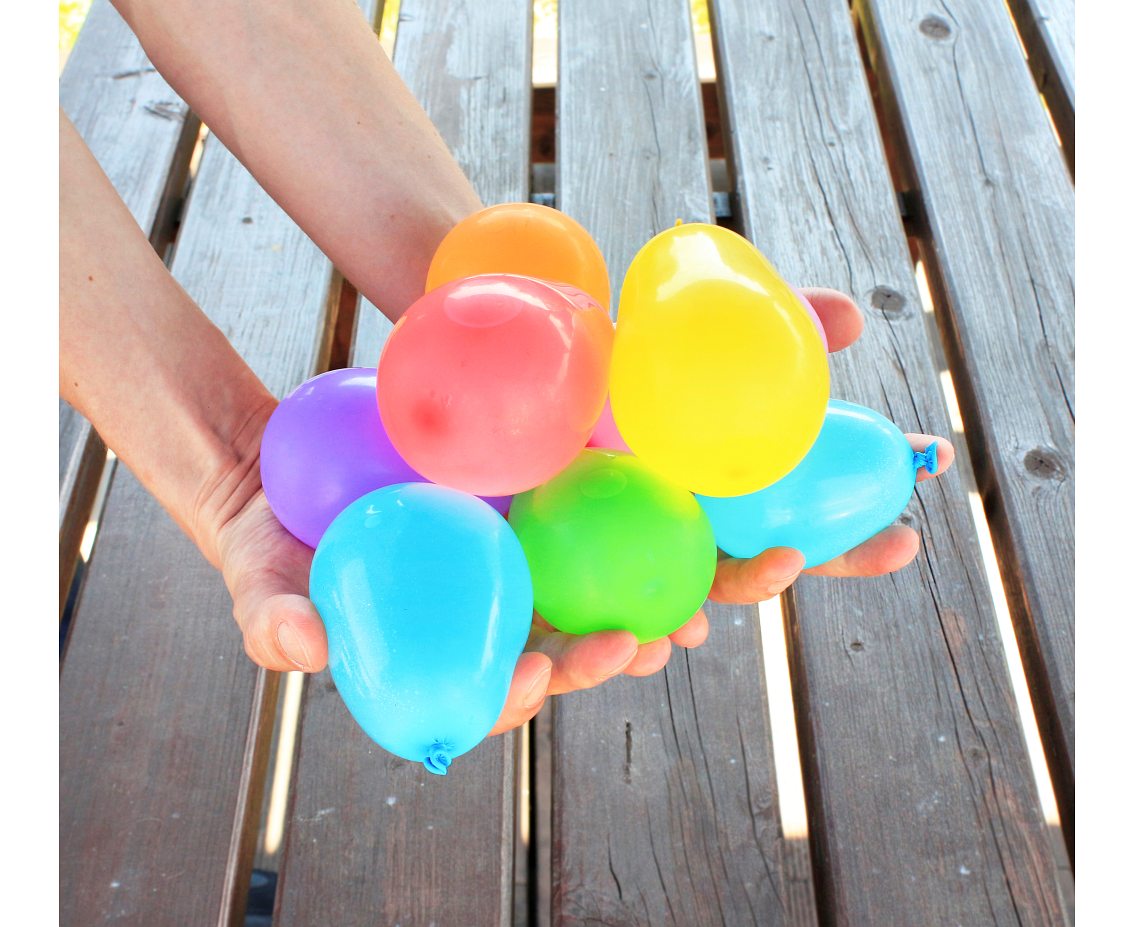 WATER BALLOONS WATER BOMBS SET OF 100PCS SELF-CLOSING WITH STOPPER+CAP Kid's age 3＋ years