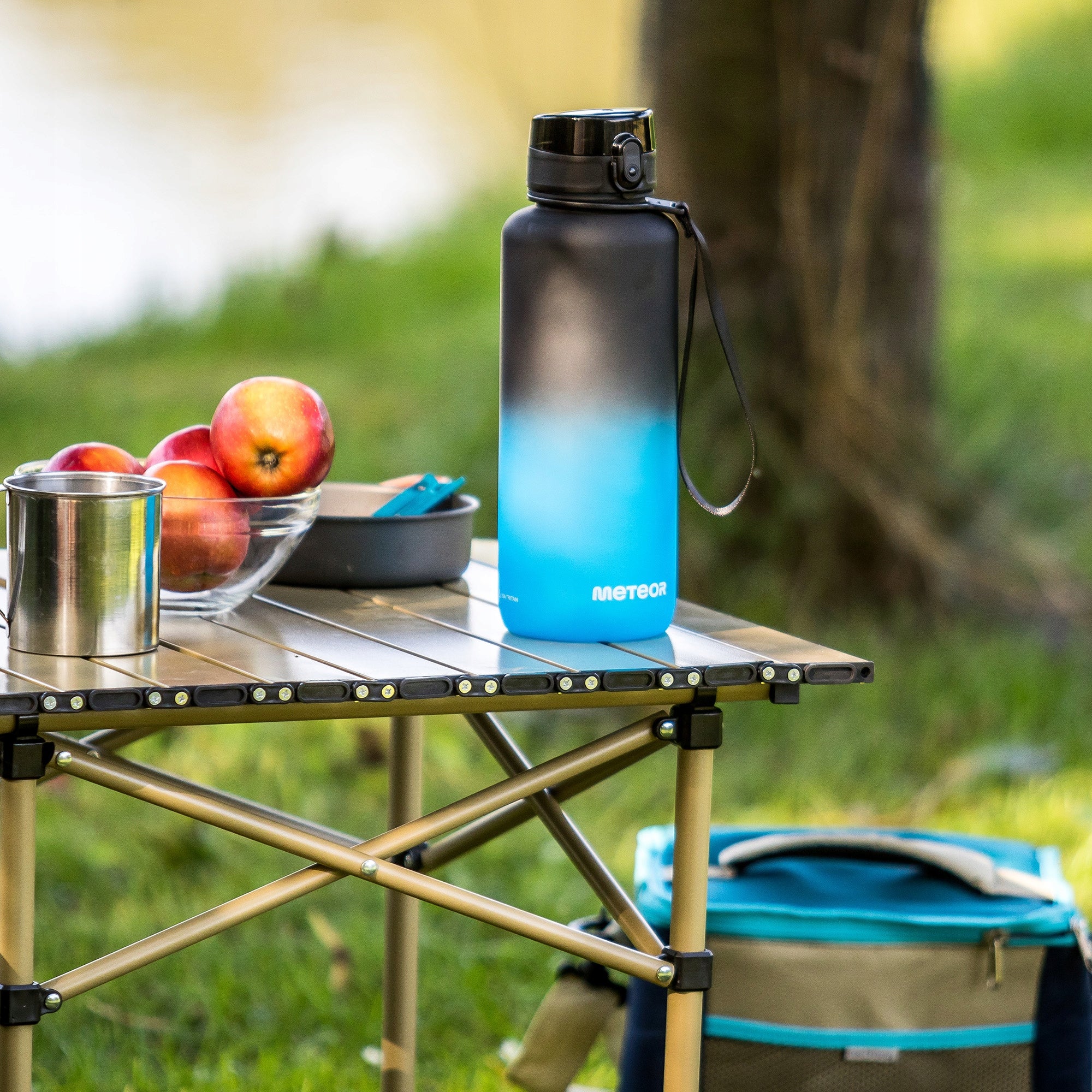 WATER BOTTLE 1500ml TRITAN WITH STRAINER MOUTHPIECE HANDLE BPAfree Kind water bottle