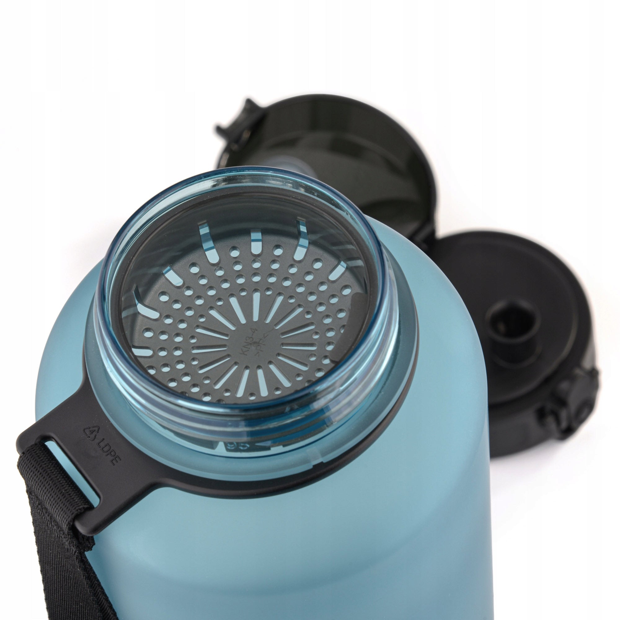 WATER BOTTLE 1500ml TRITAN WITH STRAINER MOUTHPIECE HANDLE BPAfree Manufacturer code 17665