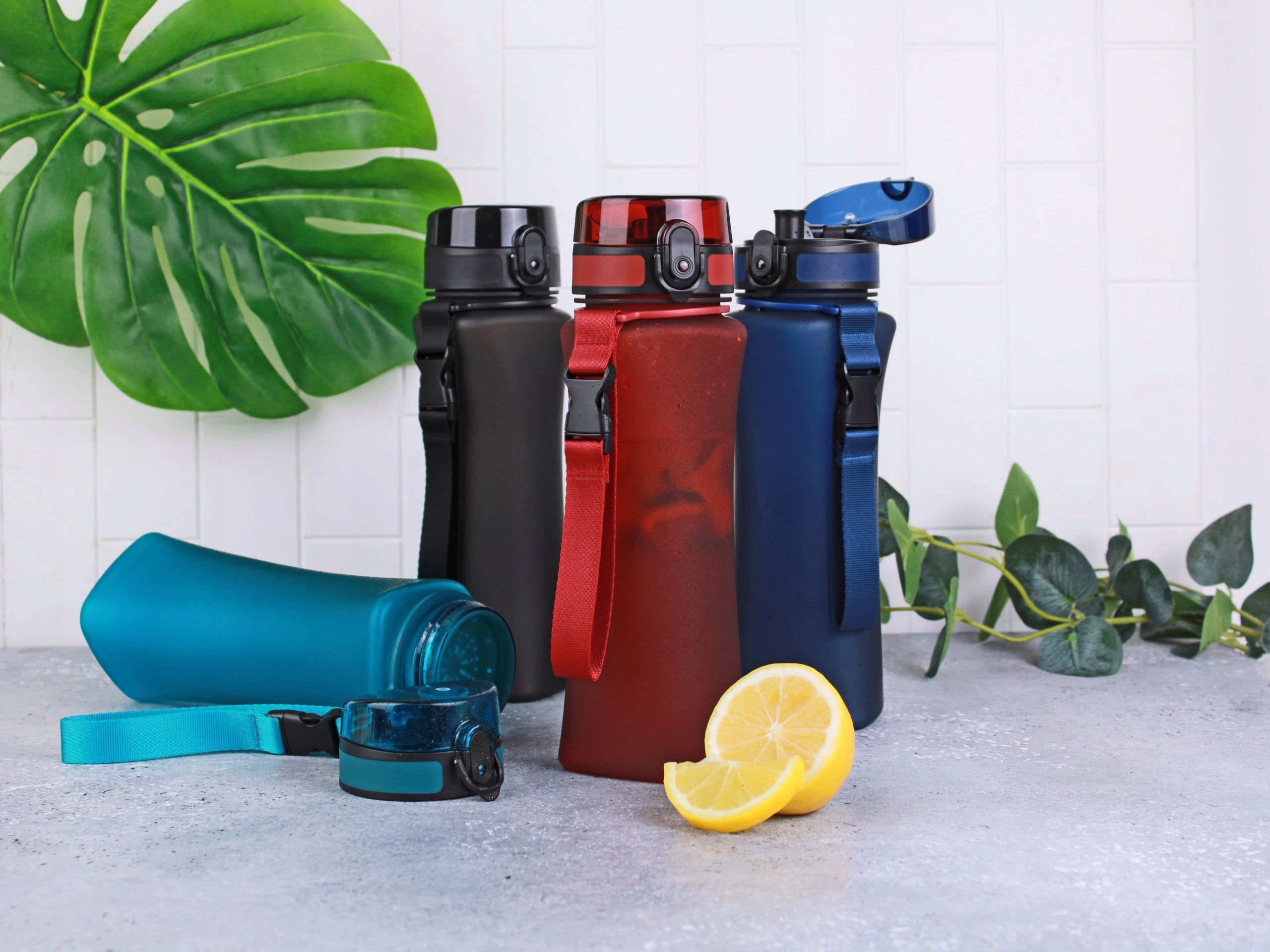 WATER BOTTLE TRITAN 700ML SPORTS BLACK LIMITED EDITION Kind bottle