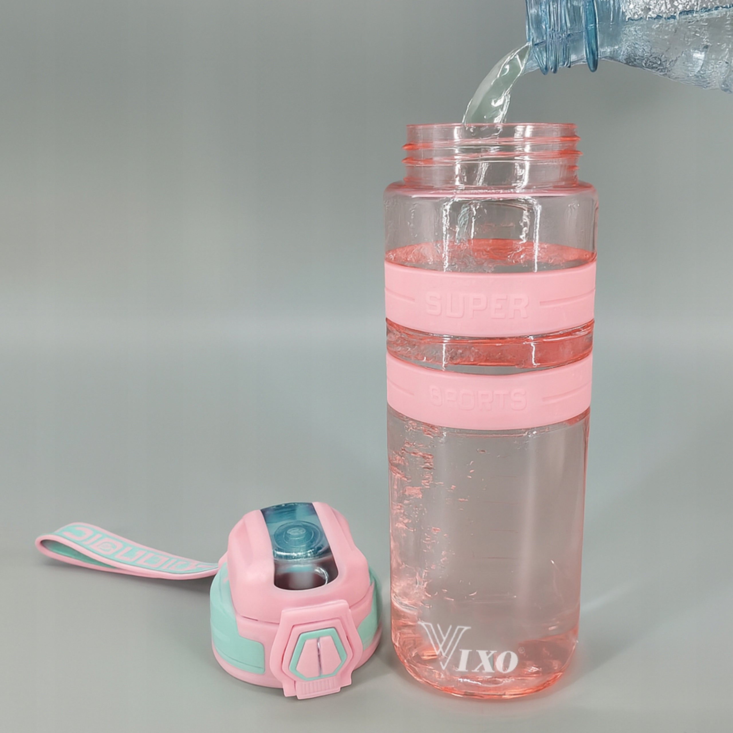 WATER BOTTLE TRITAN SEALED WITH SPORTS MEASURING CUP 700 ML BPA FREE Model Bidon sportowy na siłownię do szkoły dla dzieci