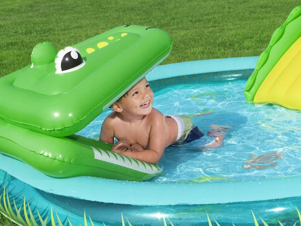 WATER PLAYGROUND FOR CHILDREN INFLATABLE POOL FOUNTAIN SLIDE + TOYS EAN (GTIN) 5907274995597