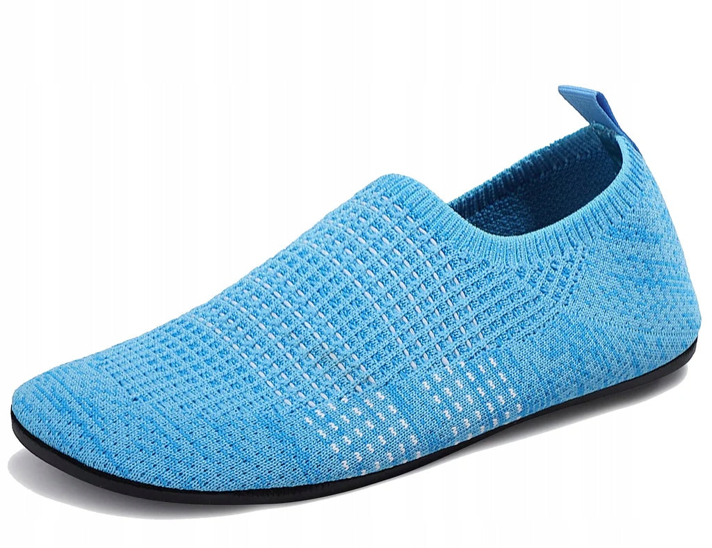 WATER SHOES r. 44 BEACH SHOES sea urchins rocky beaches yoga kayak rocks