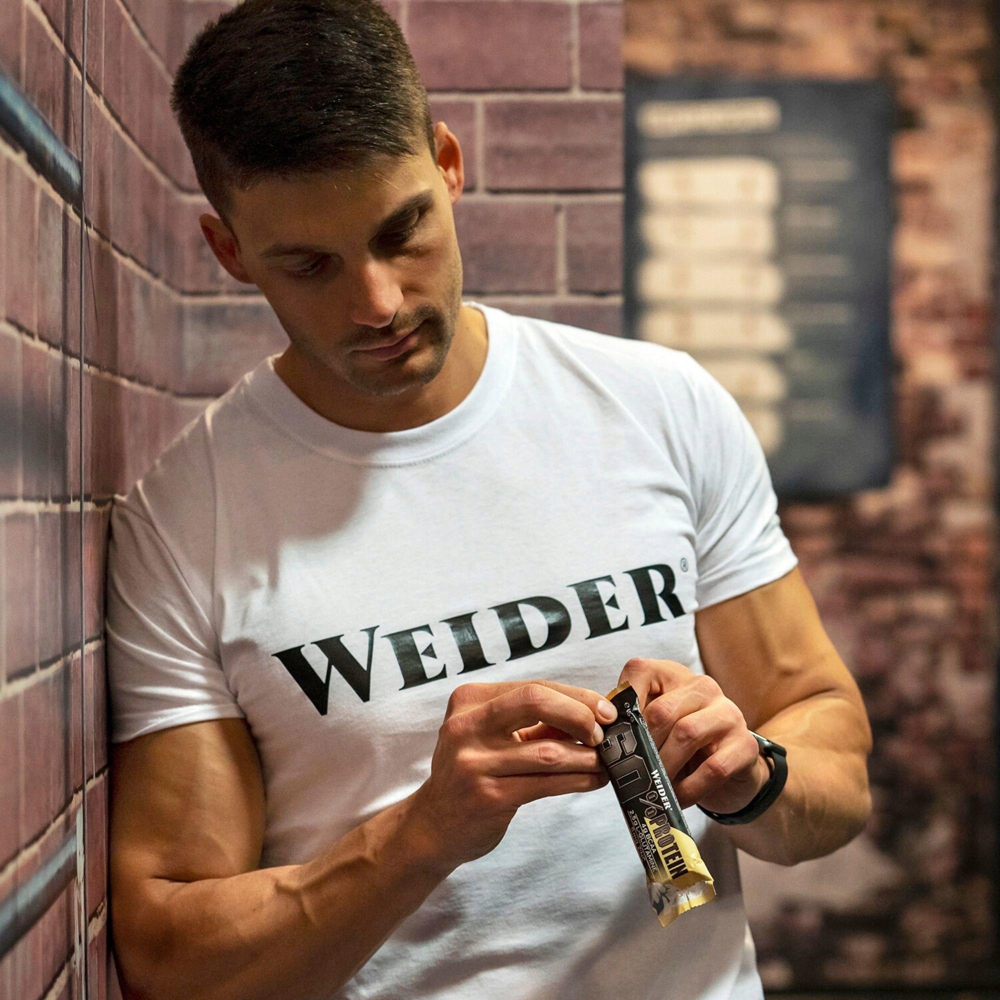WEIDER 60% PROTEIN BAR 45g PROTEIN BAR WITHOUT SUGAR - CARAMEL Expiration date at least 1 year from the date of purchase