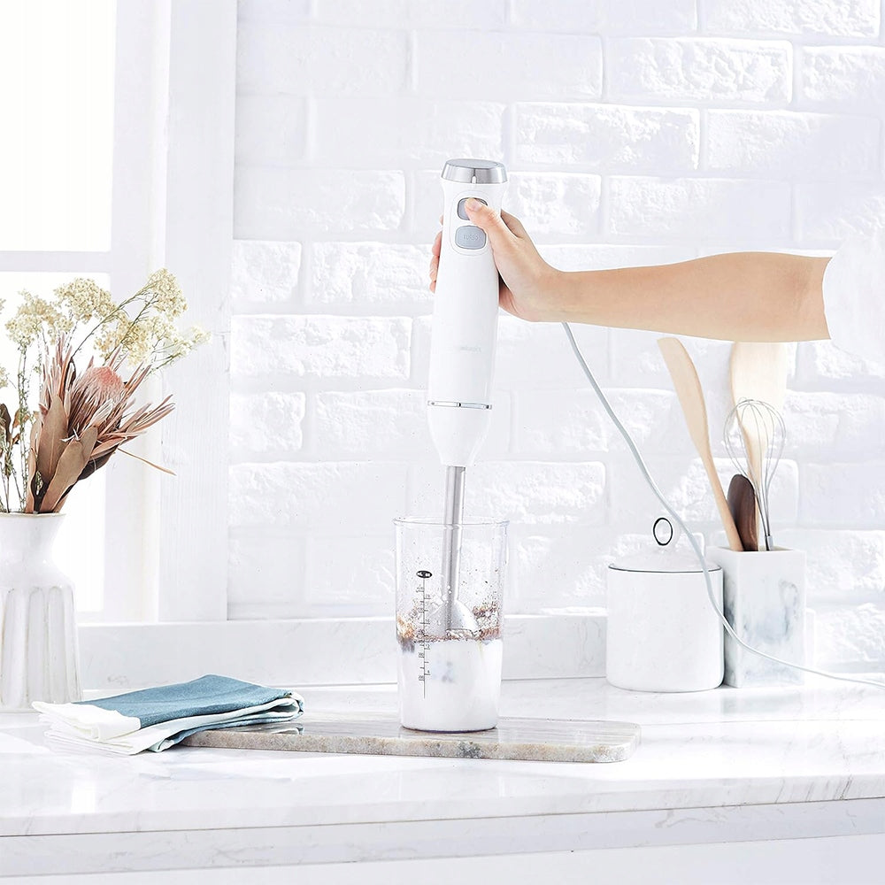 WHITE HAND BLENDER WITH TRANSPARENT MEASURING CUP DIFFERENT SPEED MODES 600W Manufacturer code BELLA-J-0671