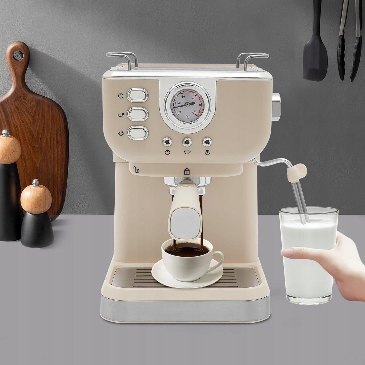 WHITE STYLISH COFFEE MAKER WITH MILK FROTHER FUNCTION 1050W 1,5L