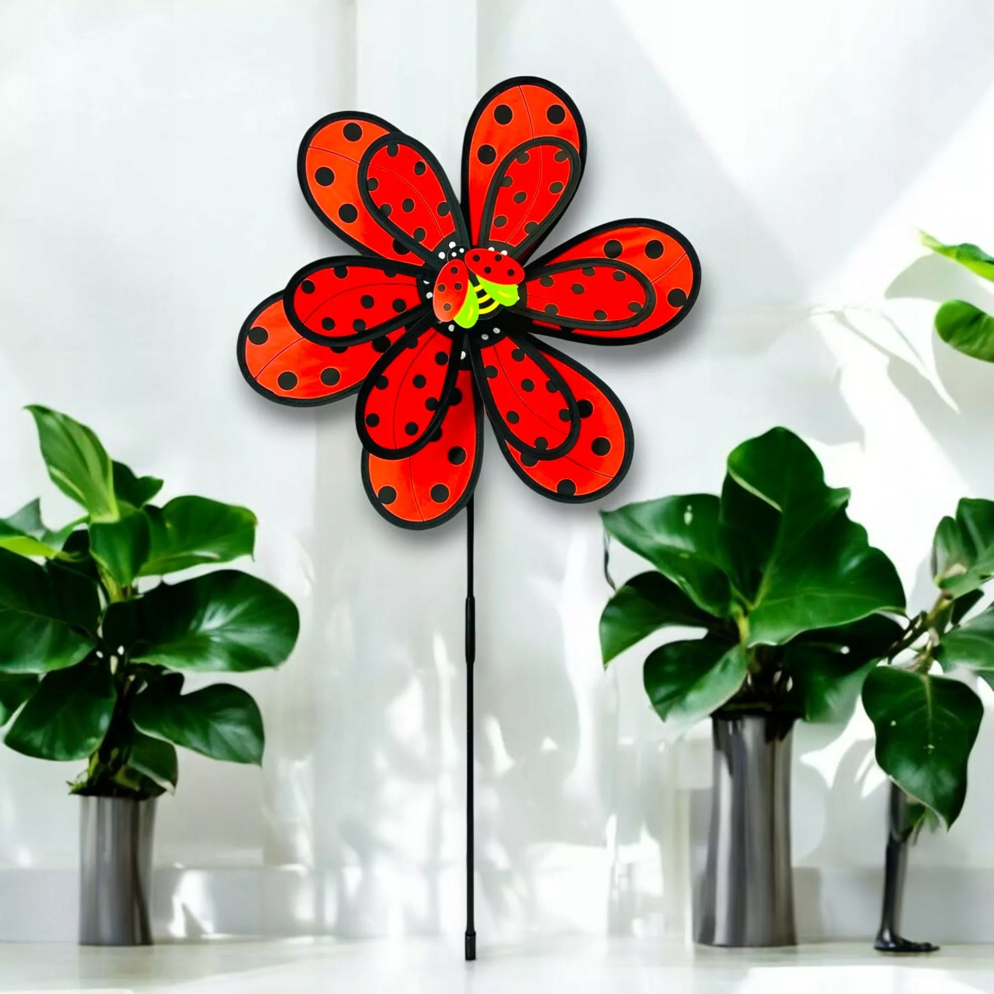WINDMILL ON A STICK COLORFUL FOR CHILDREN ORNAMENT GARDEN DIAMETER 38CM EAN (GTIN) 5906688890641