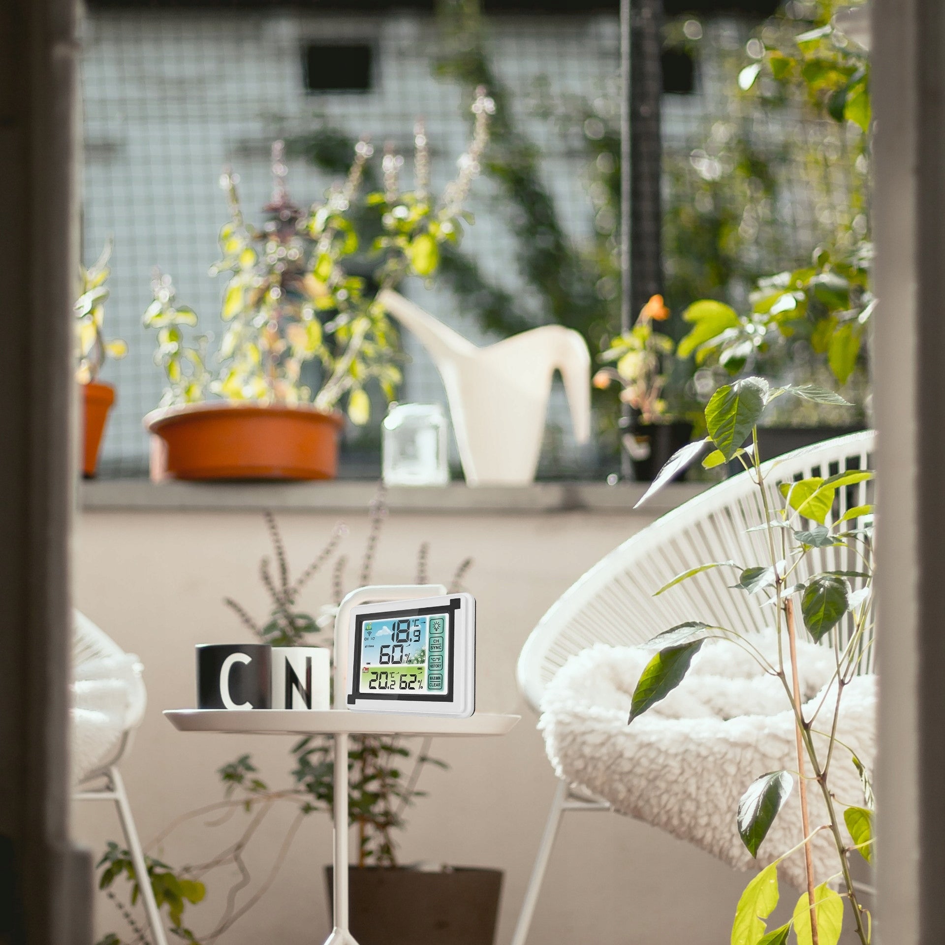 WIRELESS WEATHER STATION HYGROMETER THERMOMETER OUTDOOR WEATHER SENSOR Material synthetic material