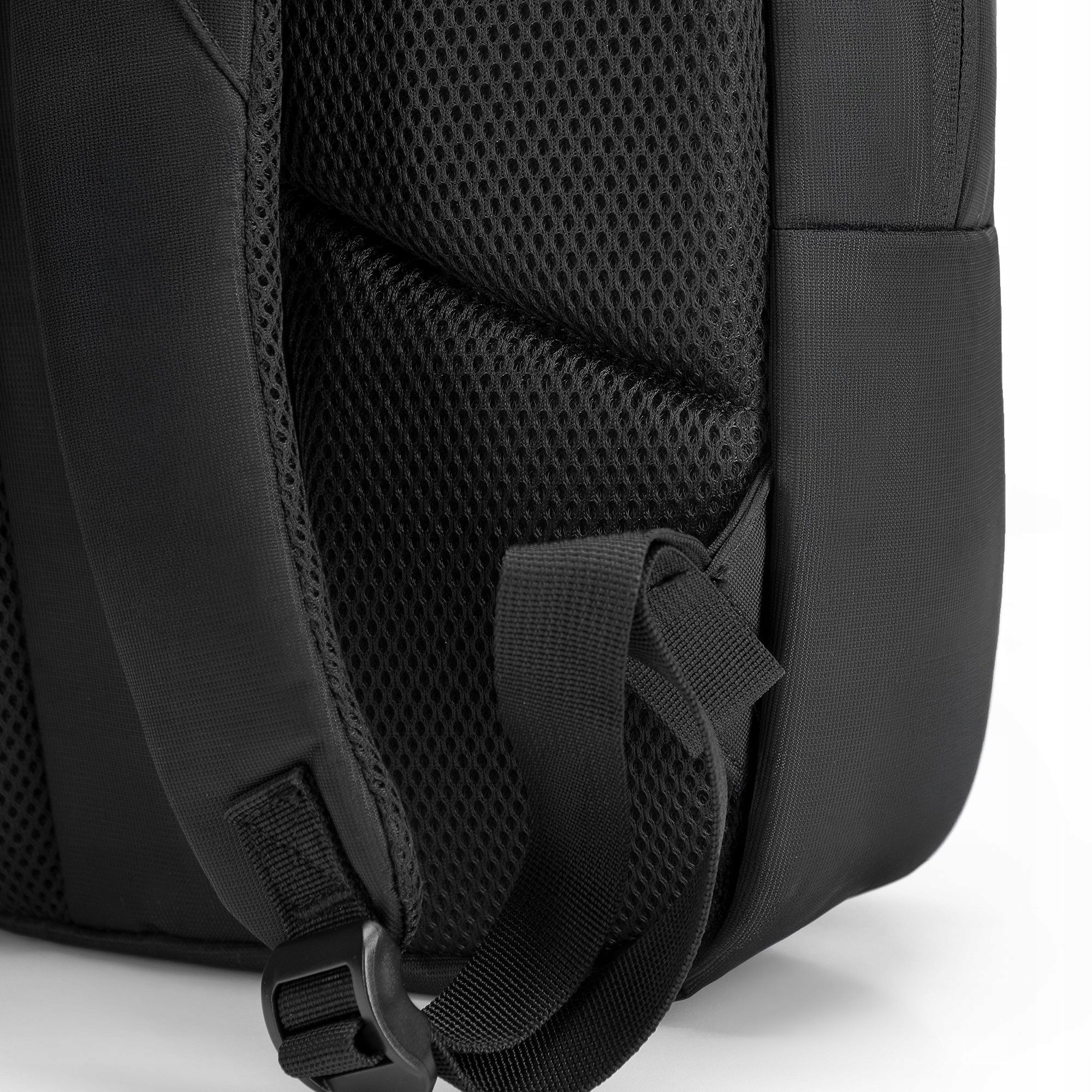 WITTCHEN men's backpack with laptop pocket 15,6" black Packaging status original