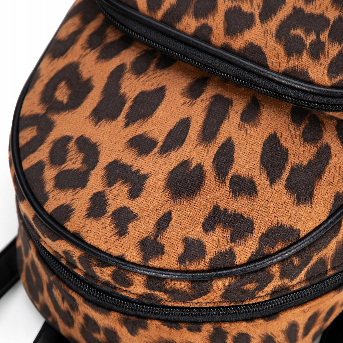 WITTCHEN small women's backpack in leopard print brown Main pattern plain