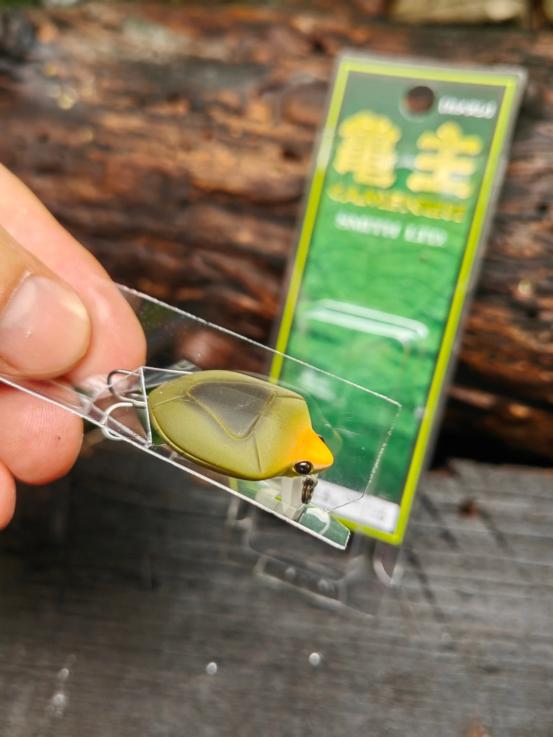 WOBBLER SMITH CAMENUSI FLOATING IMITATION BEETLE - 31 mm - 2,5 g #25 Packaging status original