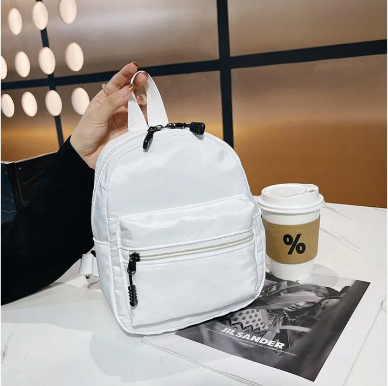 WOMEN'S BACKPACK, SMALL TOURIST, LIGHT, FOR A TRIP, WALK, WHITE Brand no brand