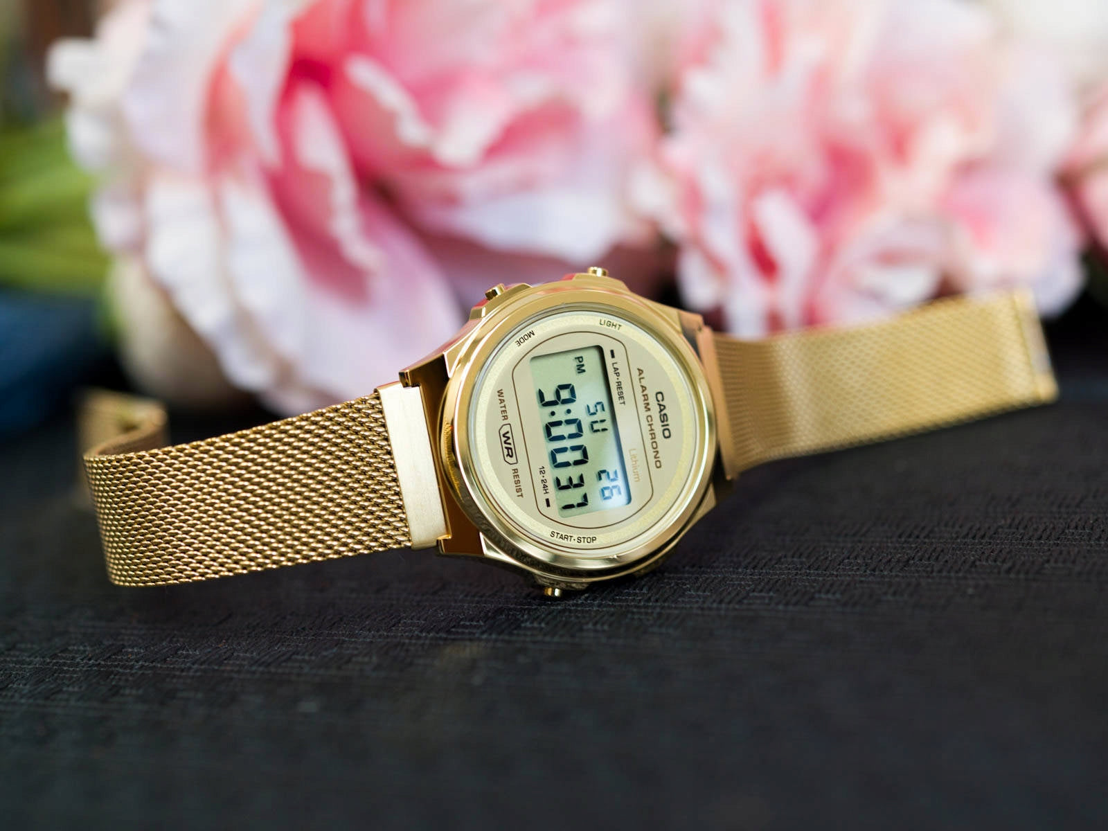 WOMEN'S WATCH CASIO A171WEMG-9AEF VINTAGE RETRO Manufacturer code A171WEMG-9A