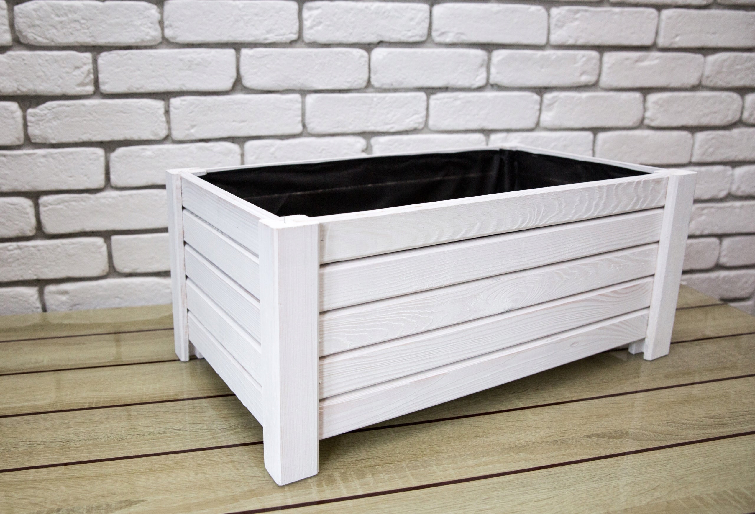 WOODEN GARDEN POT on the terrace 60x30x25 cm Manufacturer code Donica biała 60x30x25