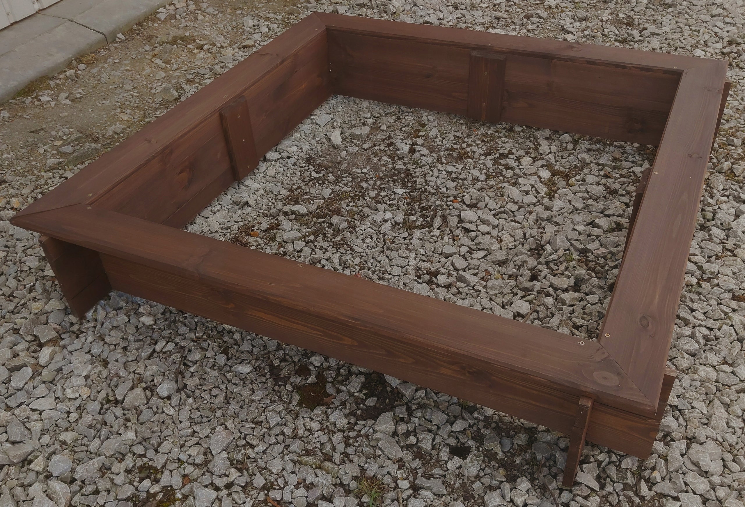 WOODEN SANDBOX P1 120X120 ROSEWOOD EAN (GTIN) 5905155511317
