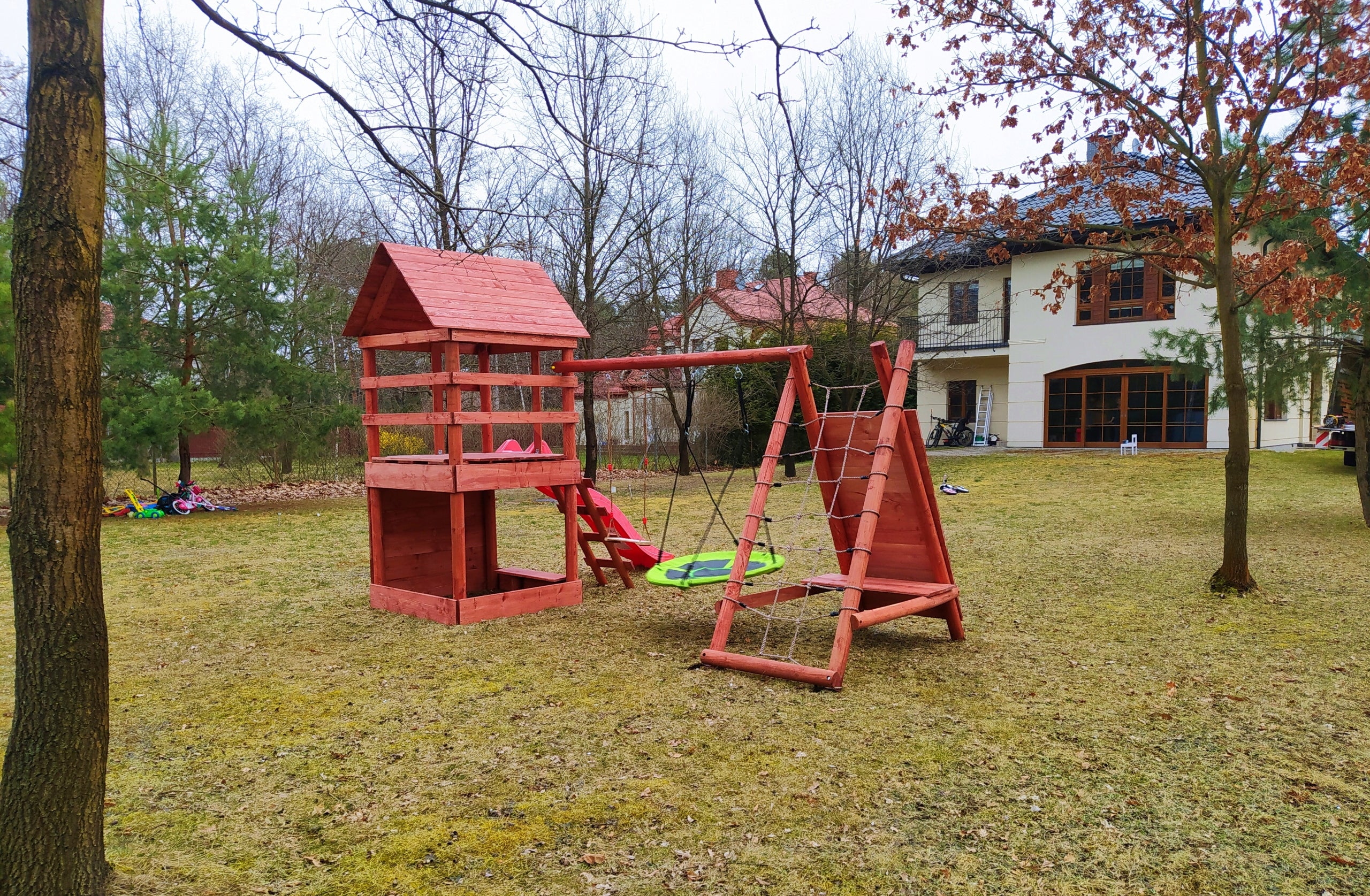 WOODEN SQUARE TOYS FOR GARDEN WITH COTTAGE IMPREGNATED,SLIDE 2SWINGS Kid's age 12＋ months