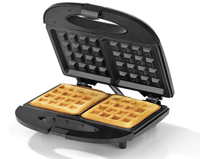 Waffle iron with non-stick coating for two waffles Gourmetmaxx