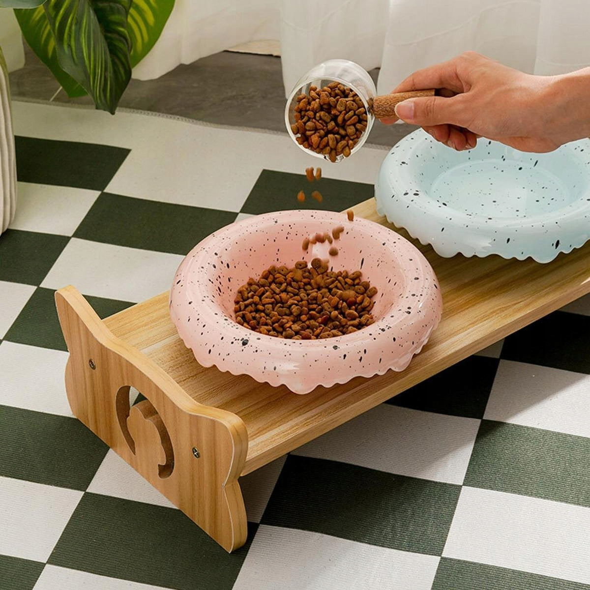 Water Dispenser Rack Feeding Station Wooden Raised Bowl Stand Waterer brown Packaging status original