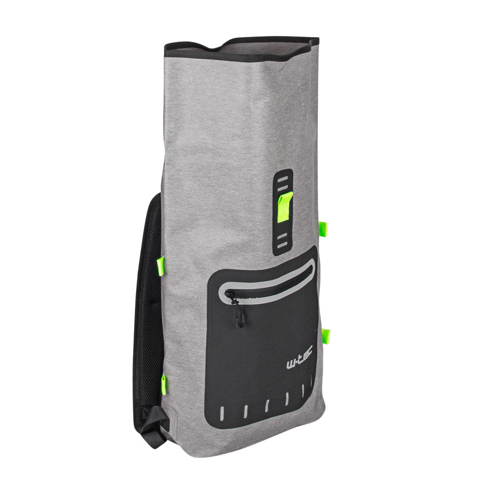 Waterproof backpack for motorcycle W-TEC Oakfield 25L Product weight with unit packaging 1 kg