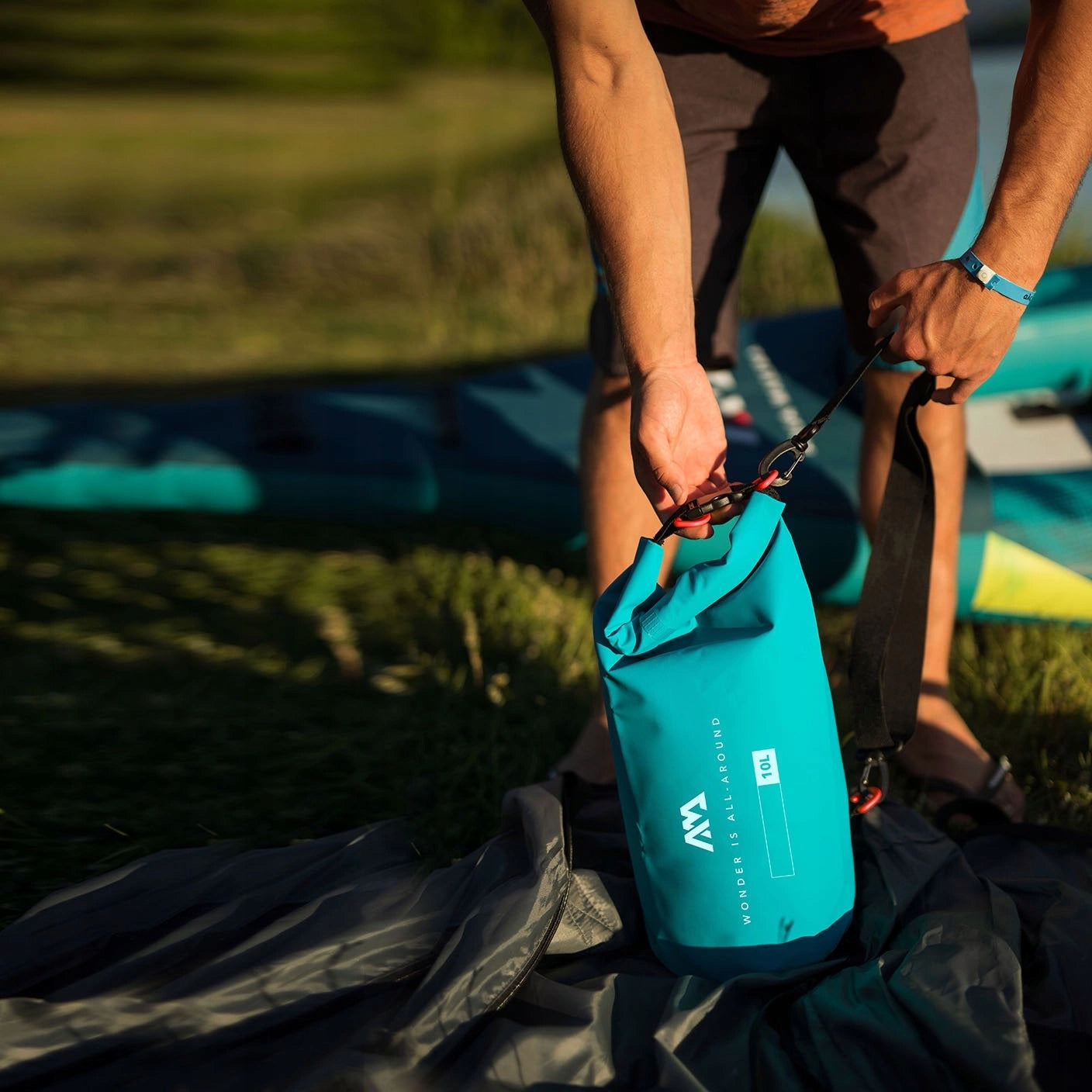 Waterproof bag Aqua Marina Dry Bag 10 l purple For multipurpose