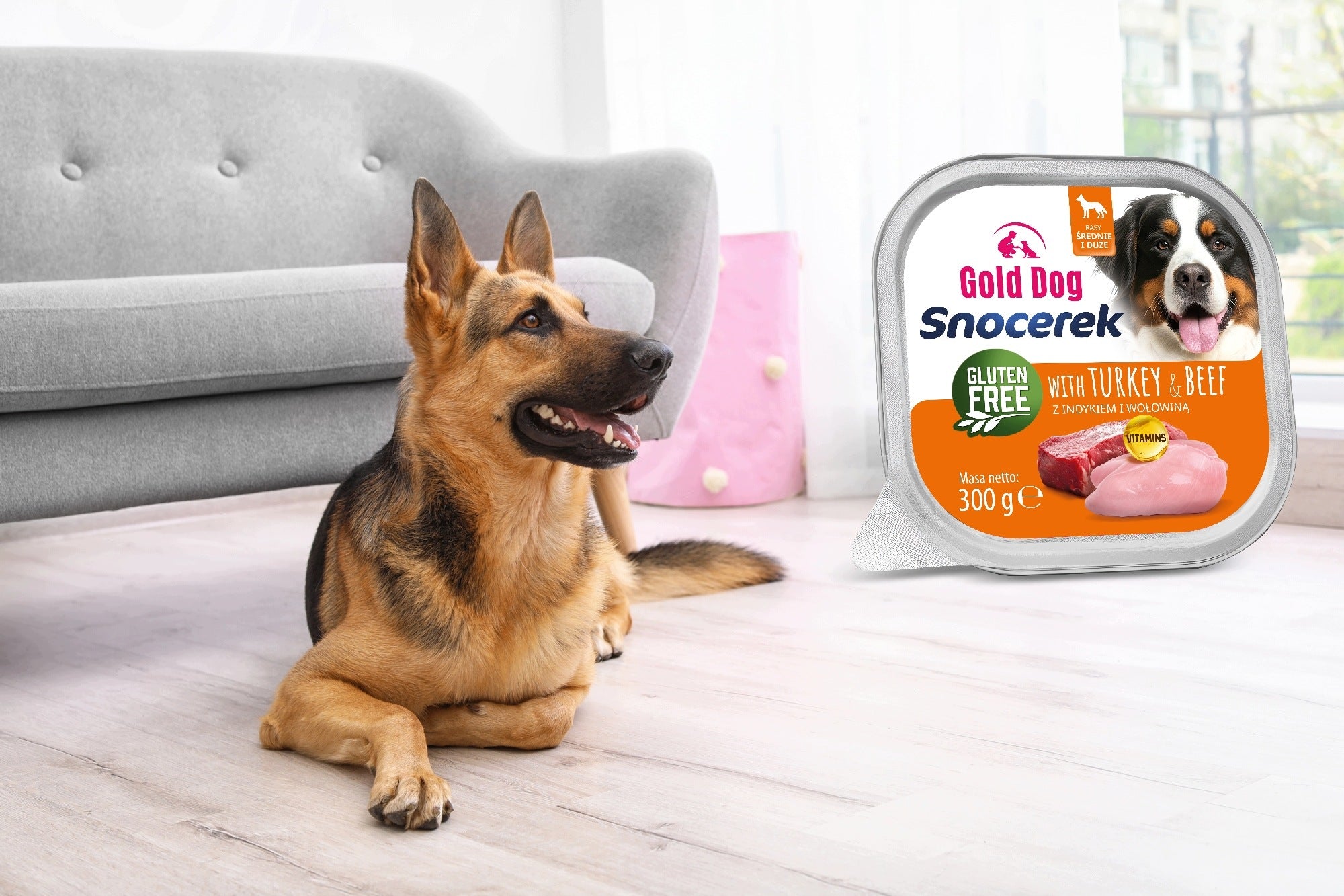 Wet dog food Gold Dog Snocerek turkey & beef 300g mince Packaging status original