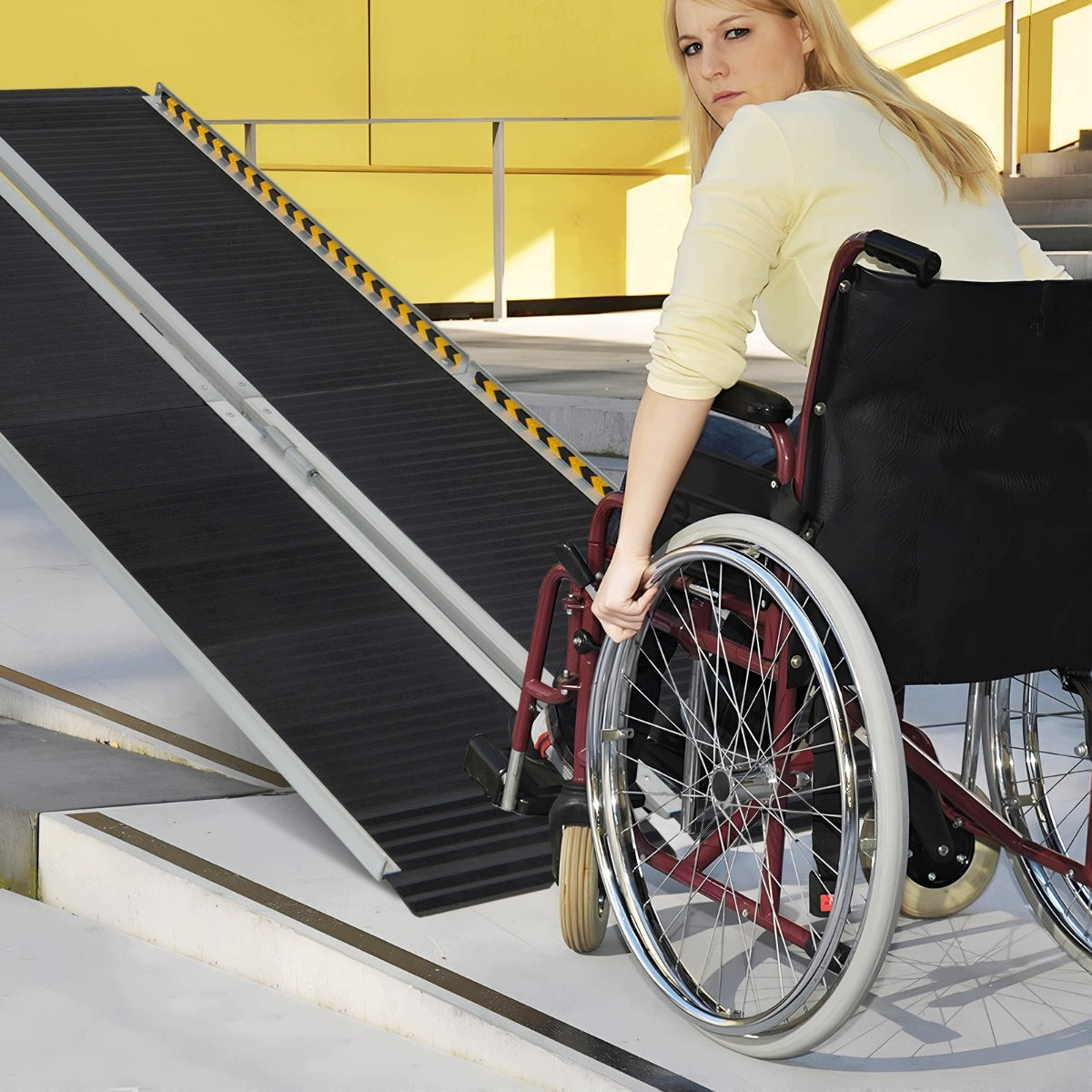 Wheelchair ramp with lifting capacity up to 272 kg 183 x 74 cm Manufacturer code TL35711