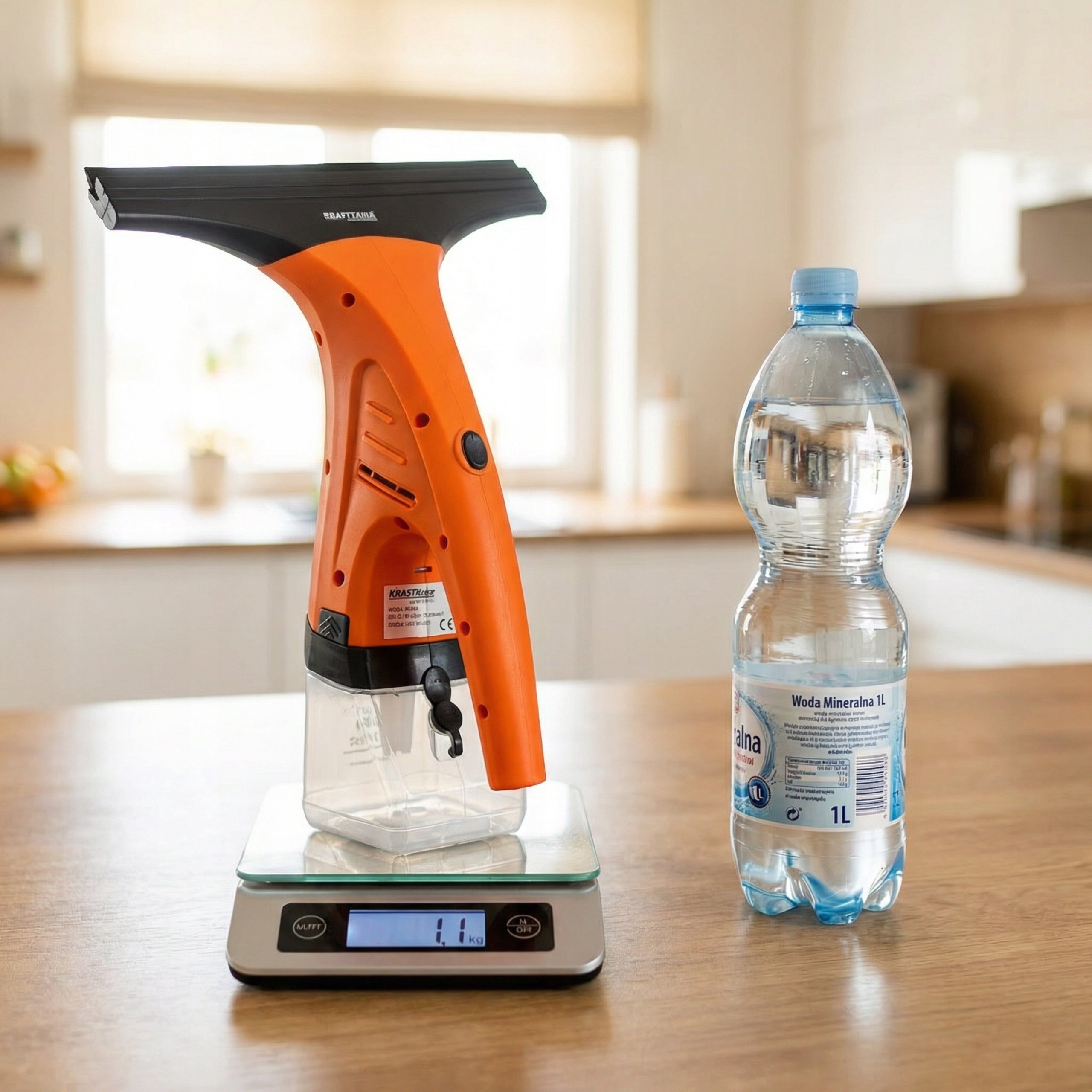 Window Washer Cordless With Sprayer Water Squeegee Microfiber Capacity 260 l