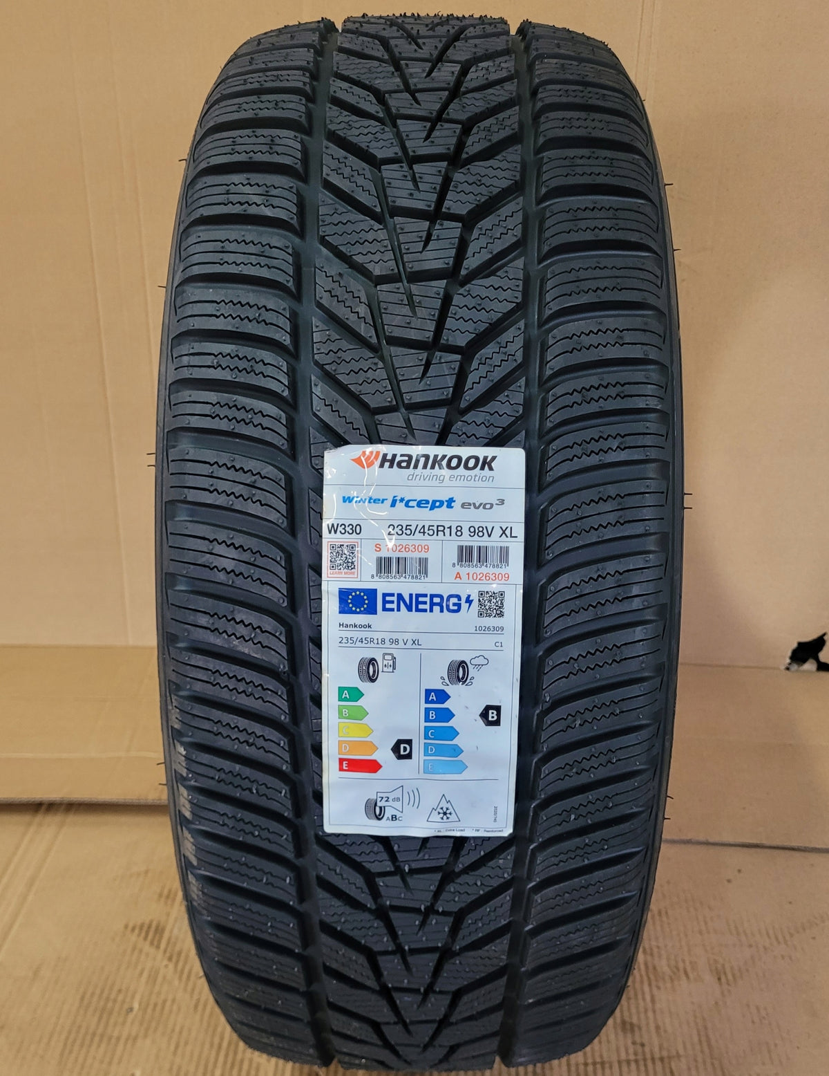 Winter tyre Hankook Winter i*cept evo3 W330 235/45R18 98 V Season winter