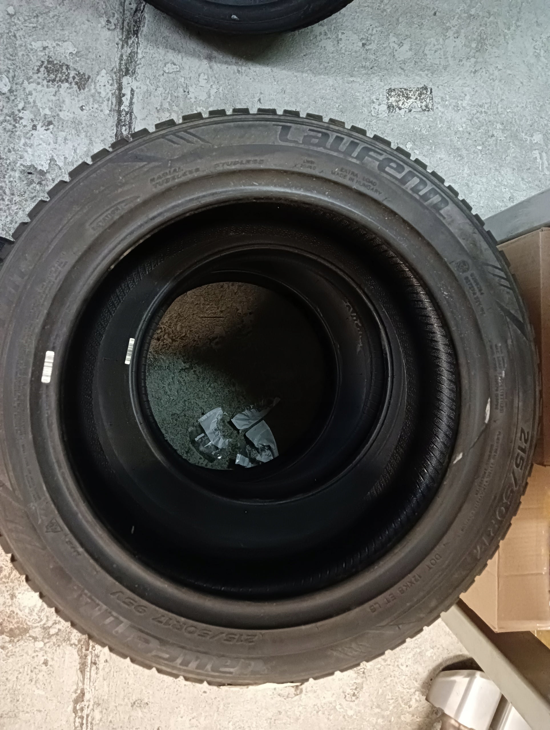 Winter tyre Laufenn I Fit LW31+ 215/50R17 95 V (XL) Year of manufacture 2021