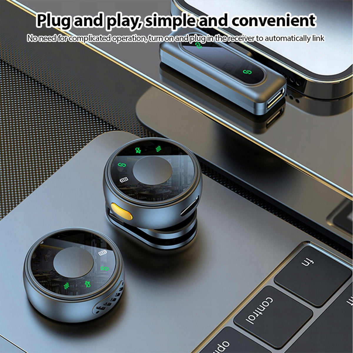 Wireless microphone with dual microphone on MIC plugs