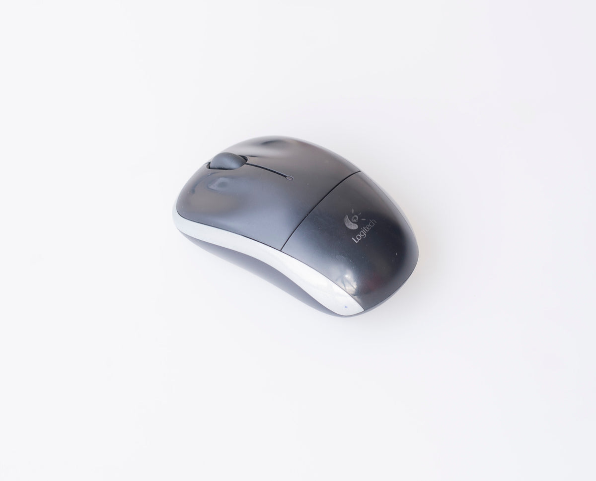 Wireless mouse Logitech M195 Model M195