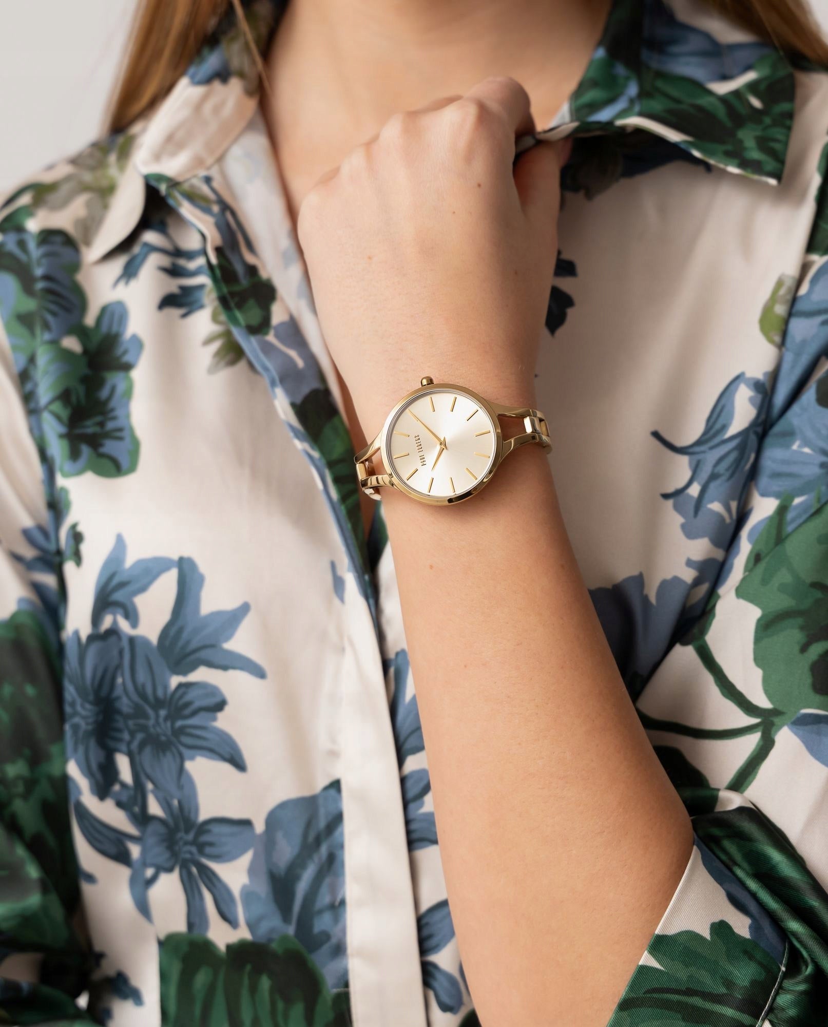 Women's Watch Paul Lorens CHANTAL with Bracelet - Classic Engraved Dial EAN (GTIN) 5905258714806