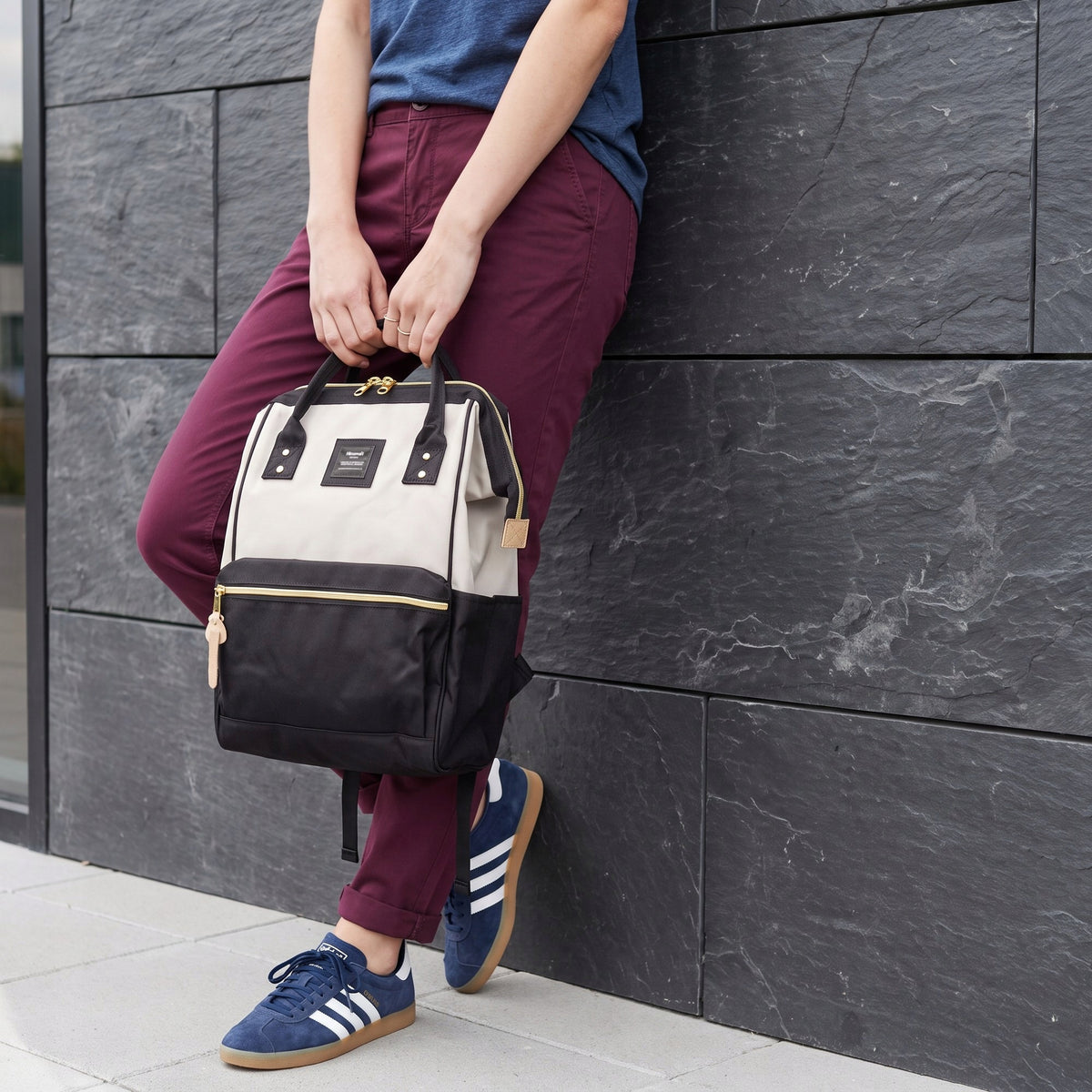 Women's school backpack Himawari 9001 for laptop 15,6 USB #11 black-grey Manufacturer code 6972821260519