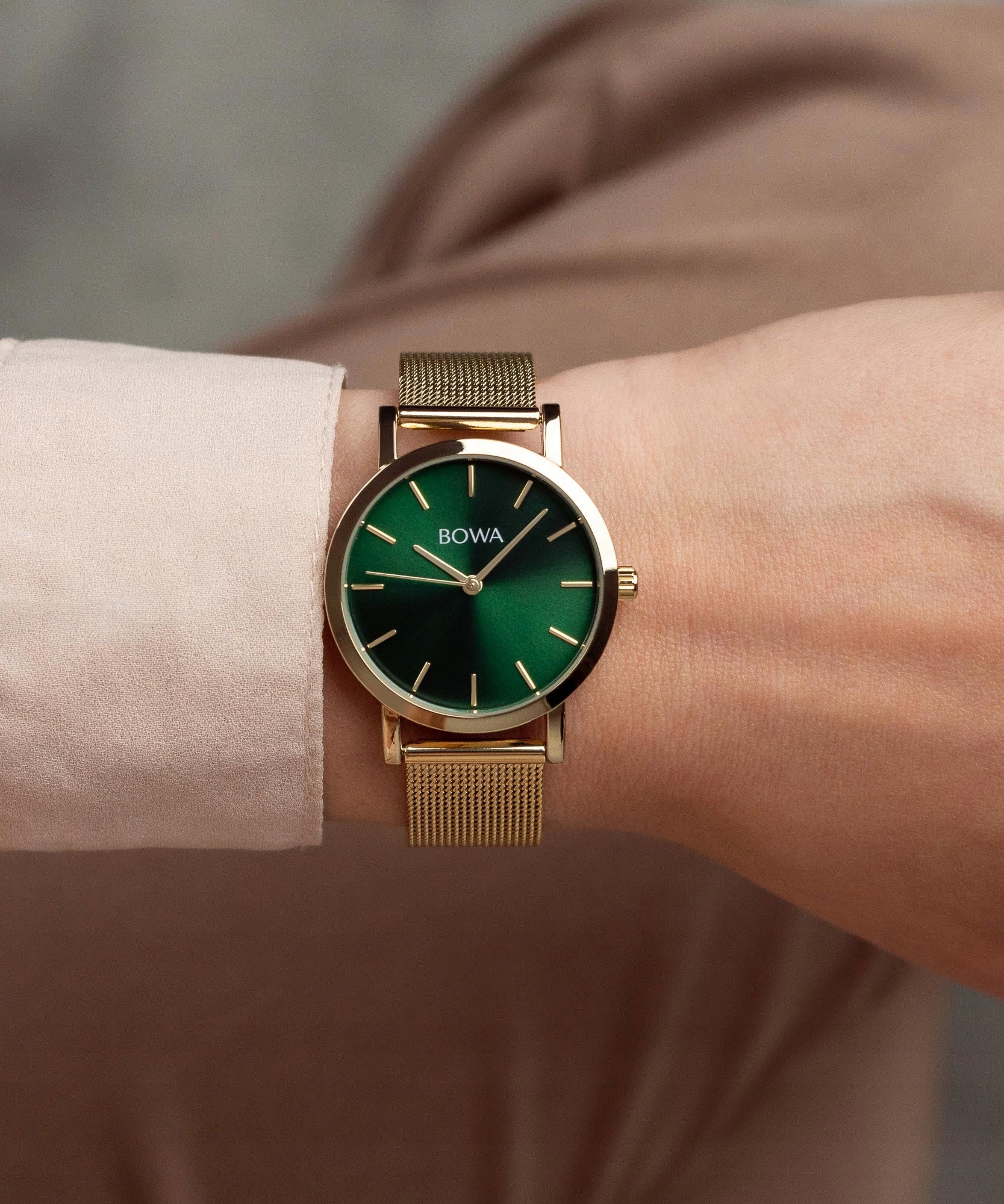 Women's watch BOWA Tokyo Green Gold Mesh 33 Bowa-TO334-04-164M Brand Bowa