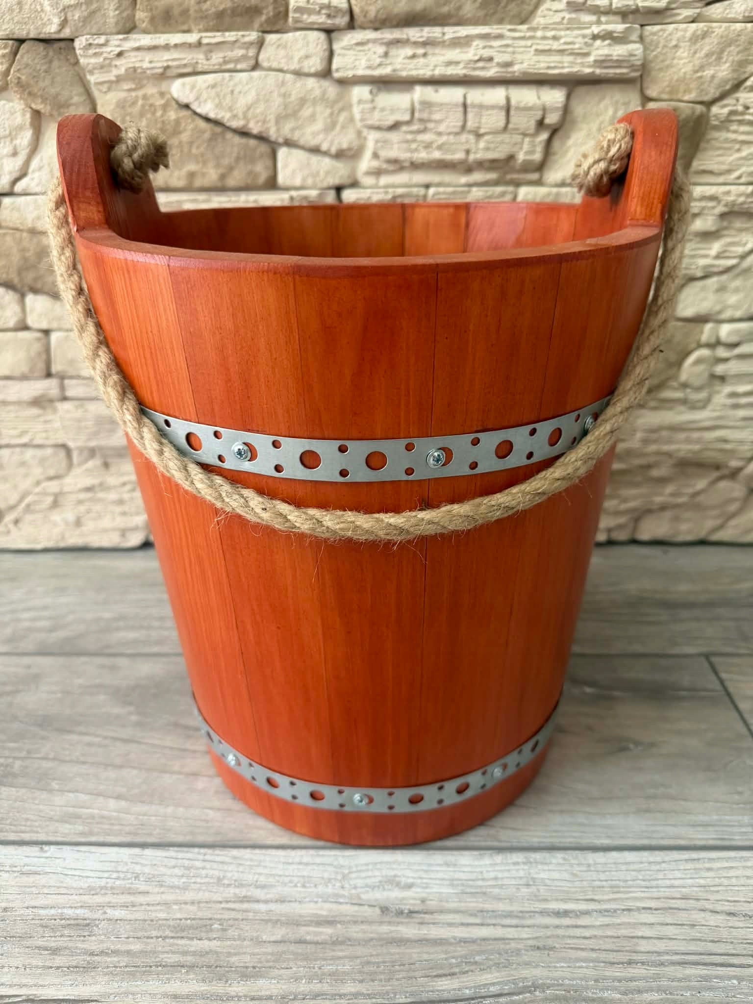 Wooden bucket decorative bucket for well cebrzyk Colors 9,8L Packaging status original