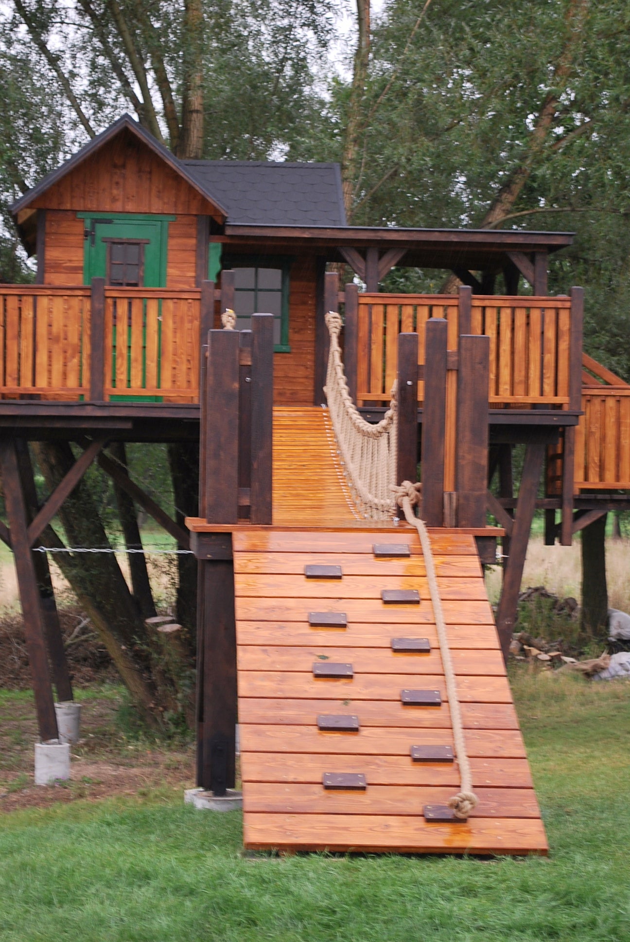 Wooden tree house DND02! square toys for children! Kind wooden