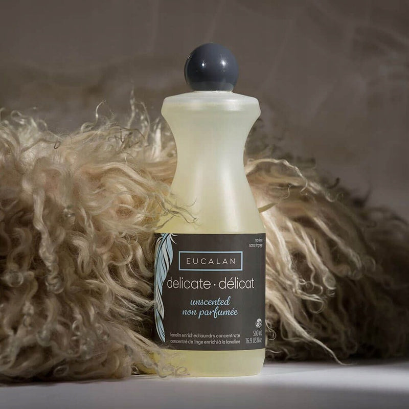 Wool washing liquid Eucalan 500 ml / Natural Packaging status original