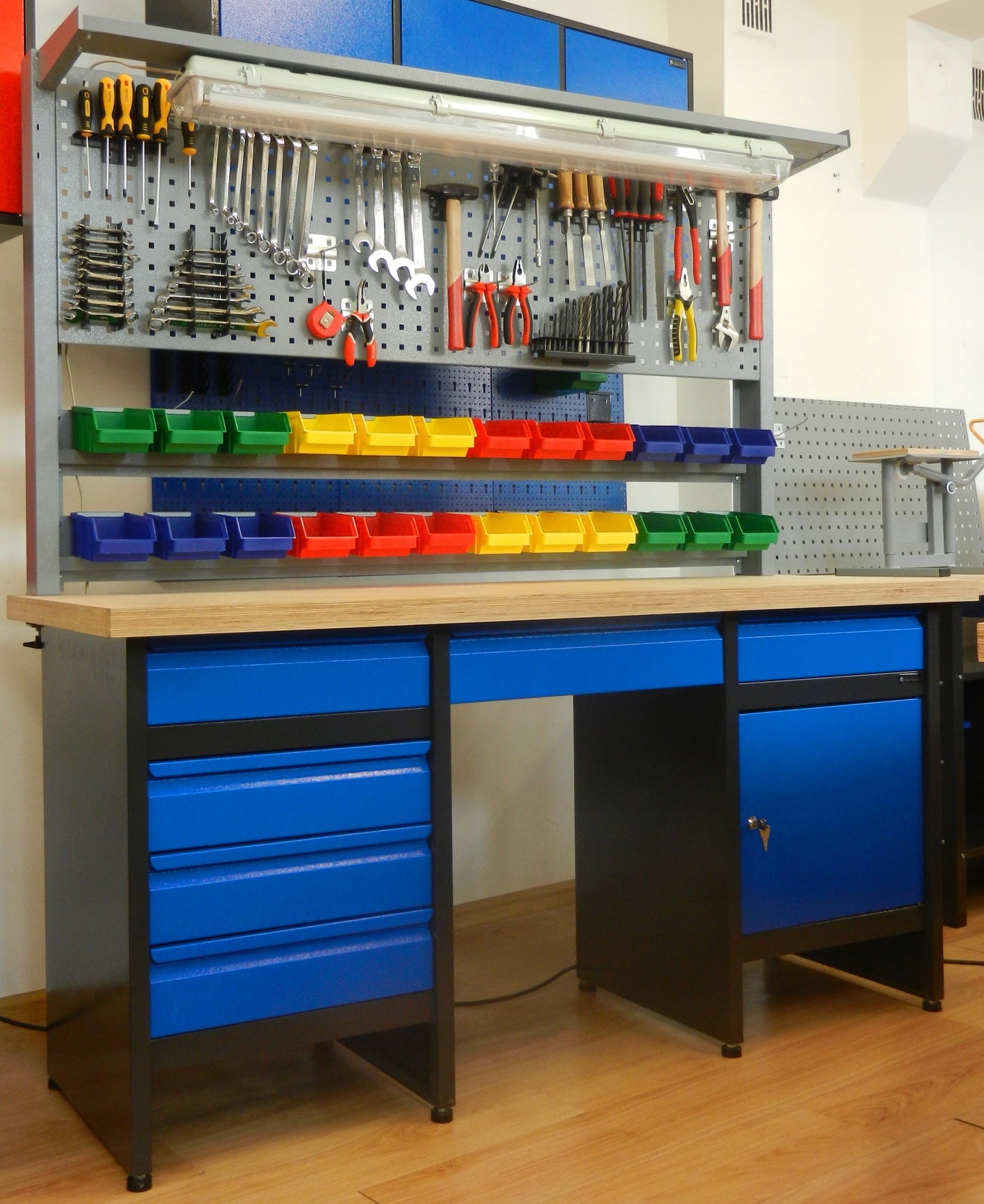 Workshop table for garage locksmith tool drawers COLORS variants Manufacturer code OLM 06/30 niebieski