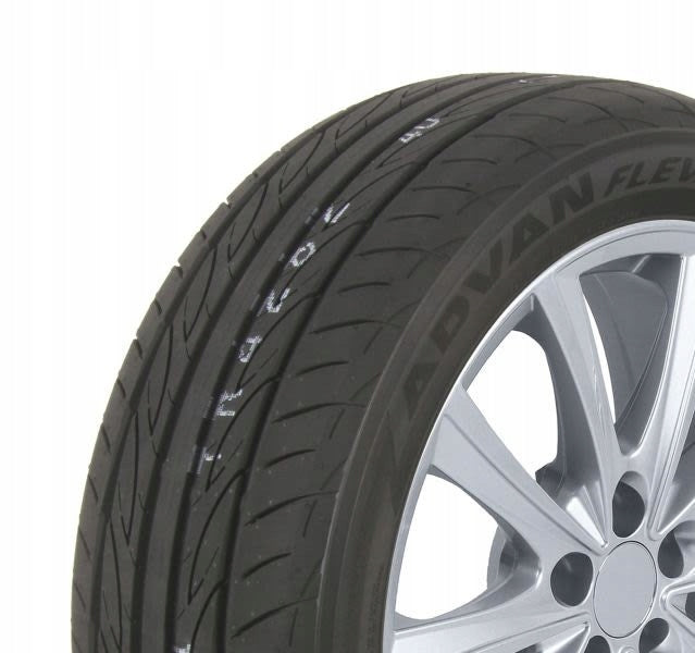 YOKOHAMA Advan Fleva V701 205/50R16 passenger summer tyre